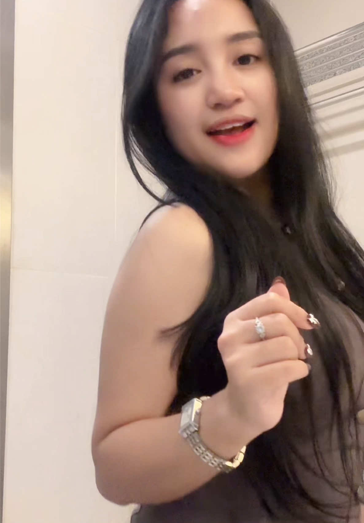 @๐ ๐๐ก๐๐จ๐ง ๐ก๐๐ก๐จ๐ก๐๐ก๐จ