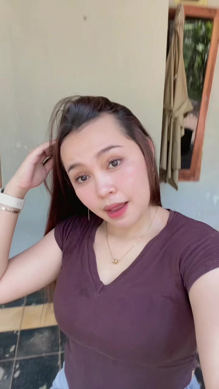 @YulianaLarasati
