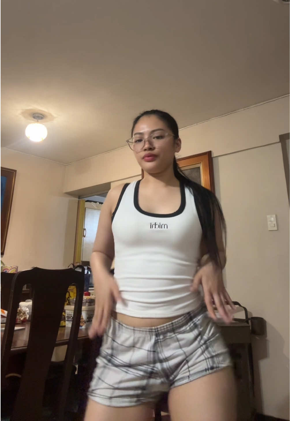 @yanny | ig:@iyanaco_