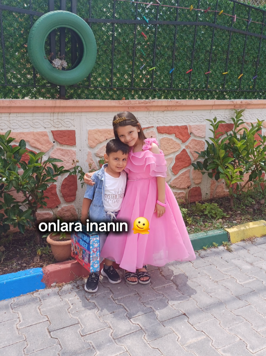 @hilal g&ouml;k&ccedil;e