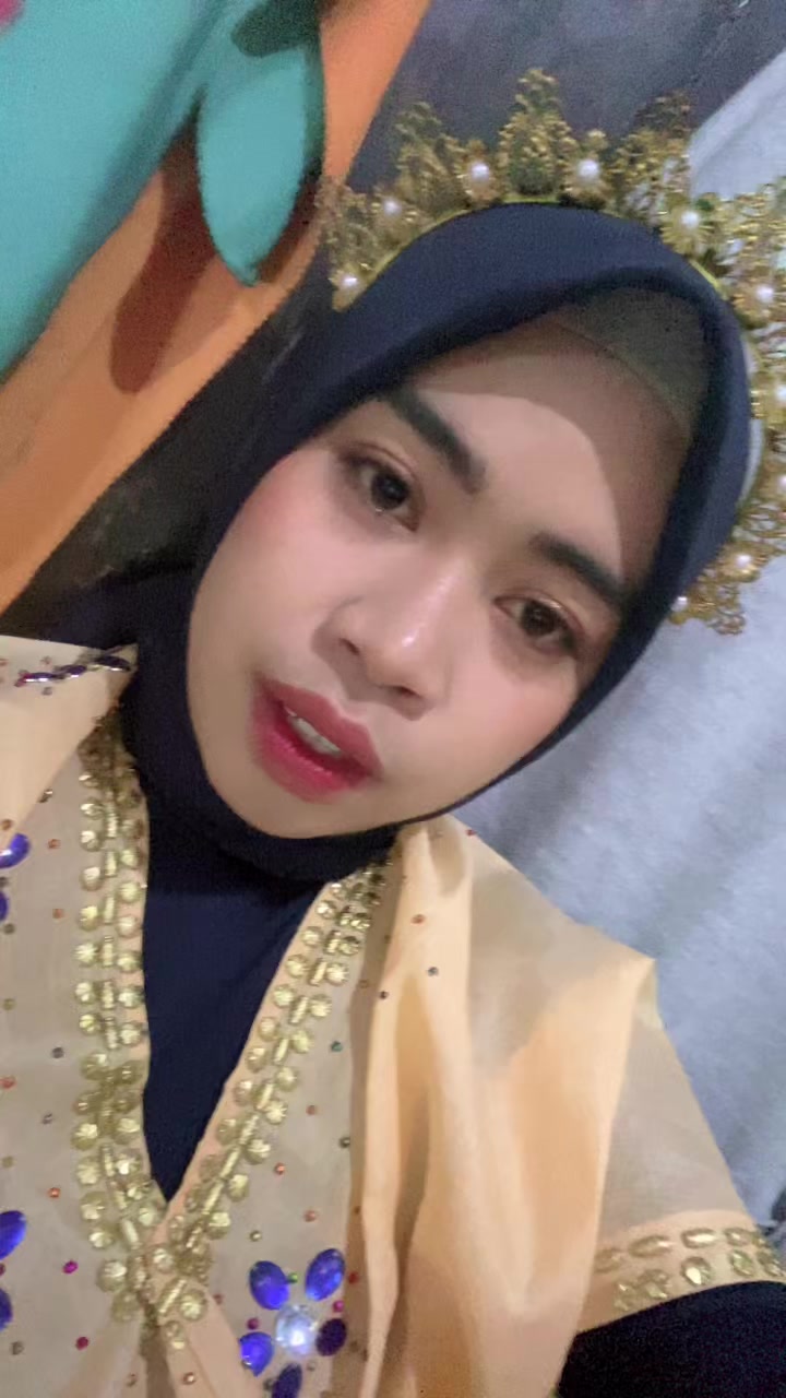 @_aini