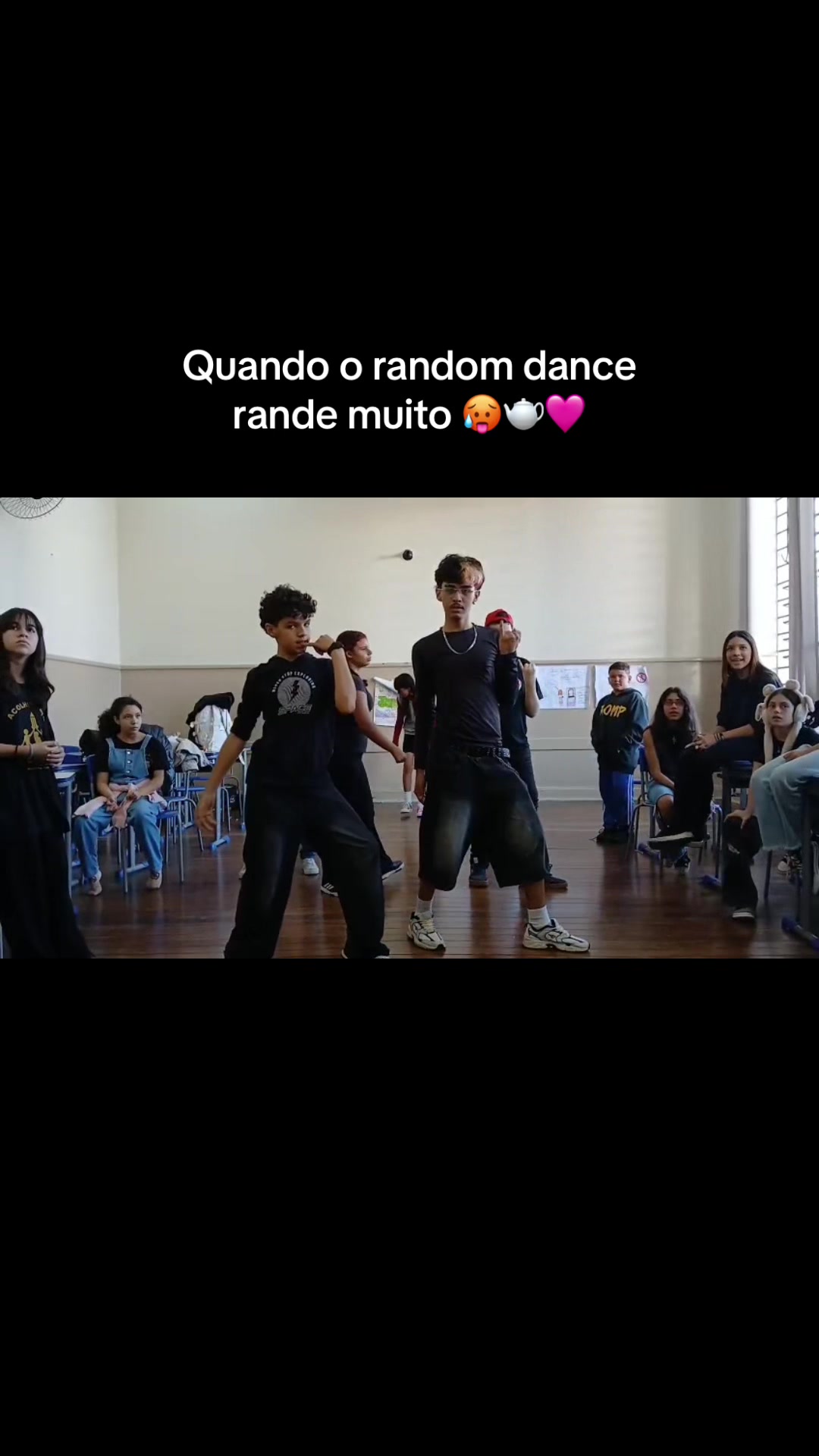 @Andrade 🫖🩷