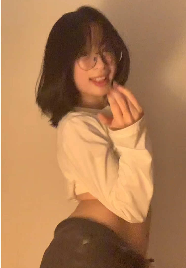 @⋆˚。⋆୨✧୧˚ 𝑮 ˚୨✧୧⋆。˚⋆