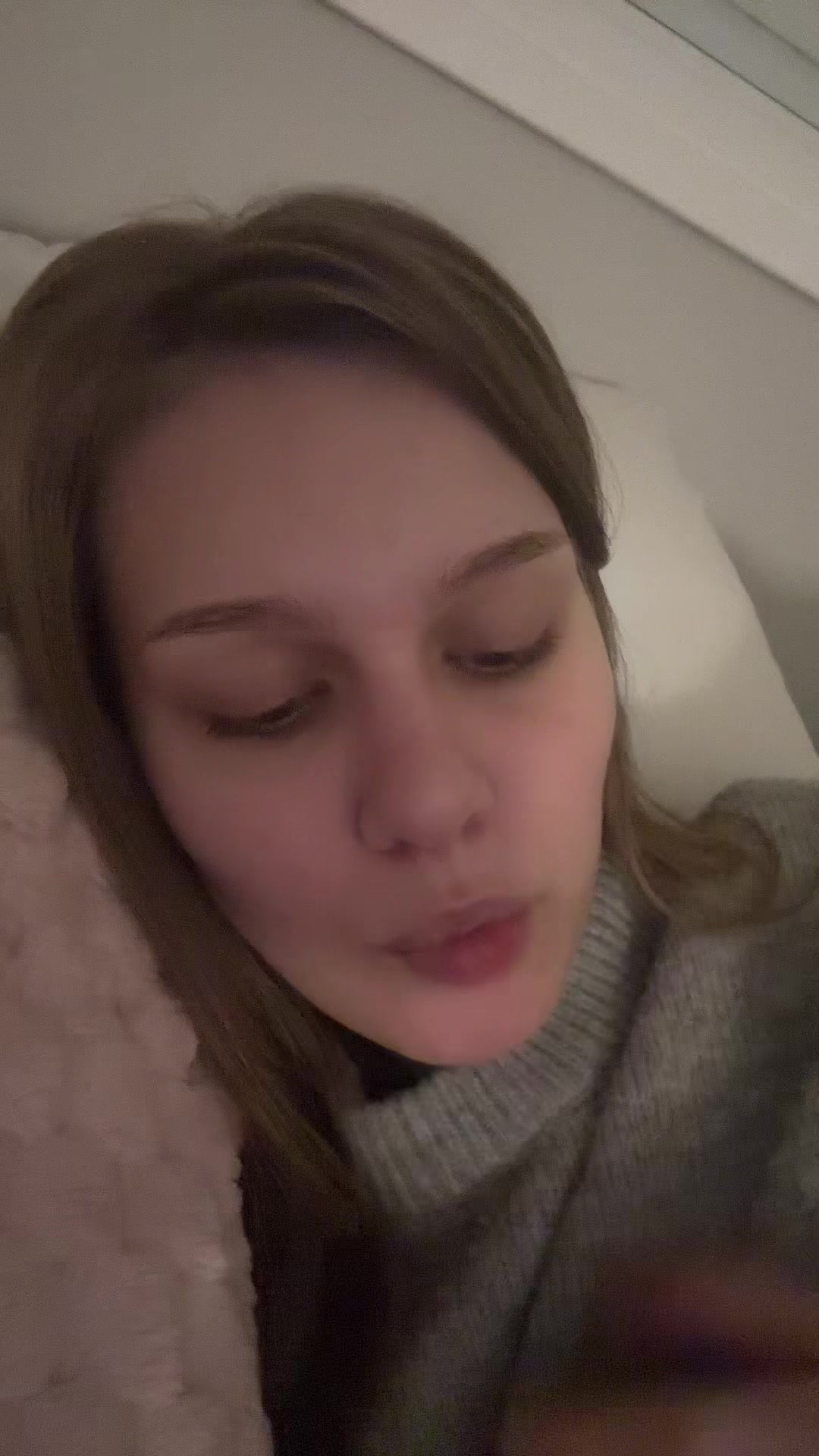 @isaforneckt