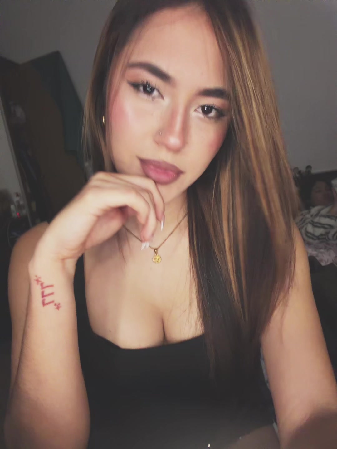 @Stefany_os