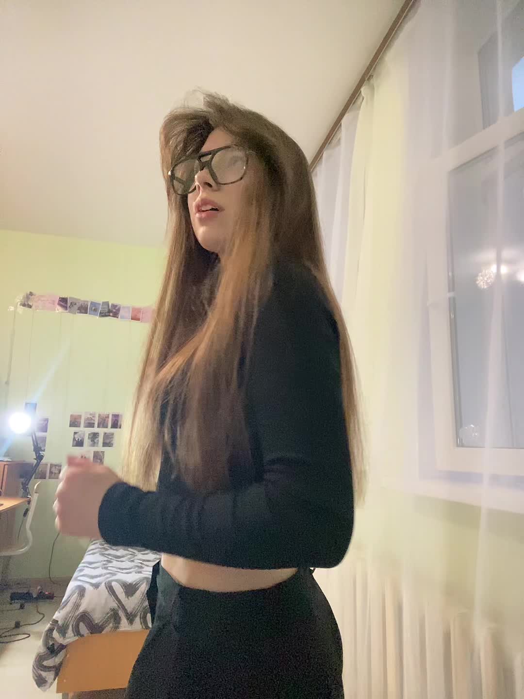 @❣