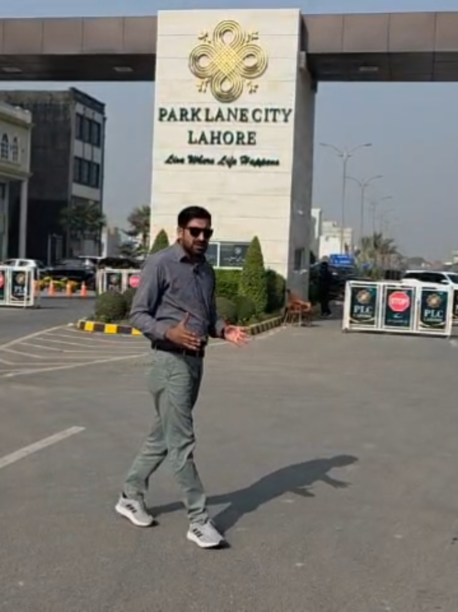 @UMAR REAL ESTATE LAHORE