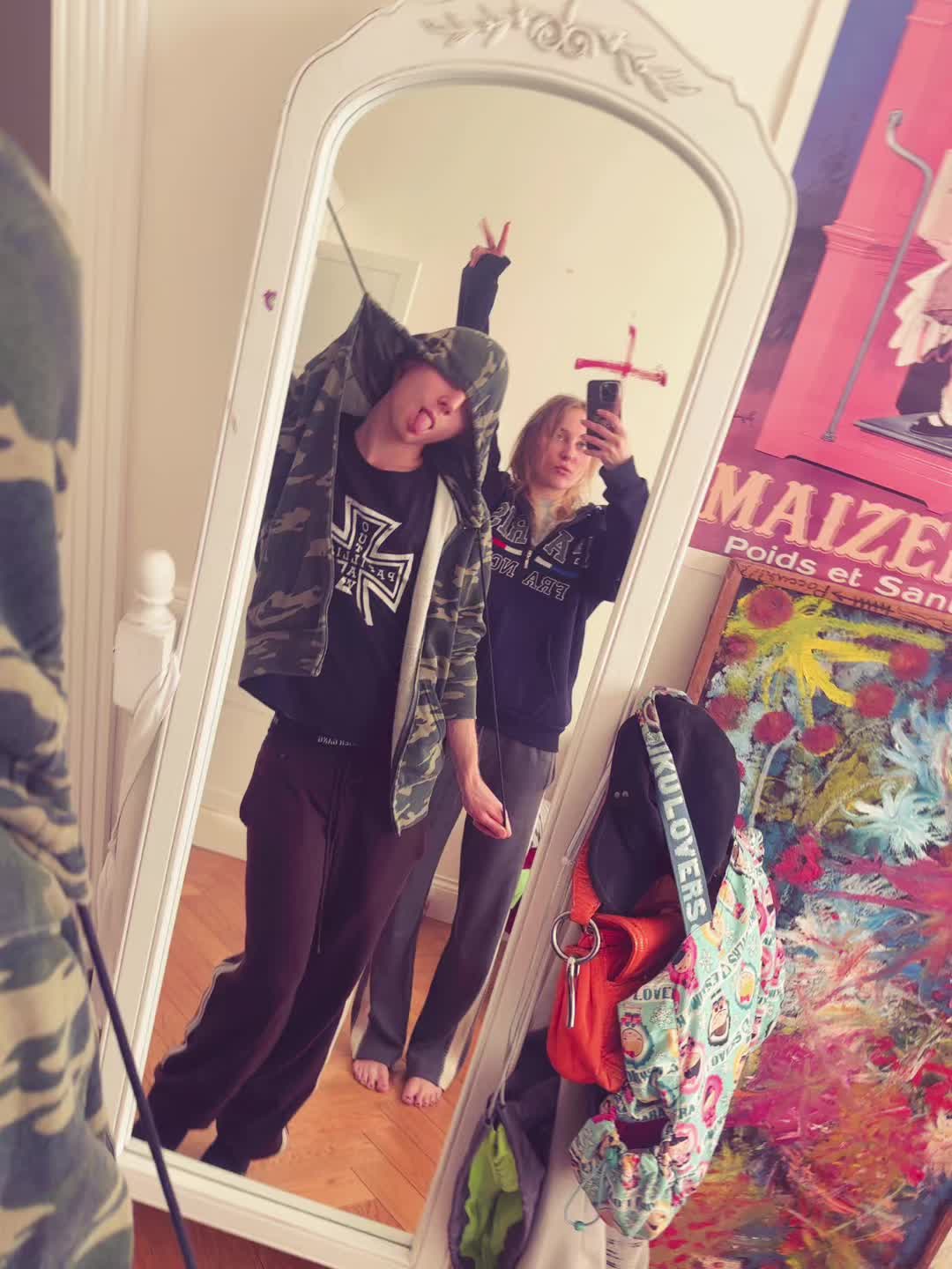 @kizzon