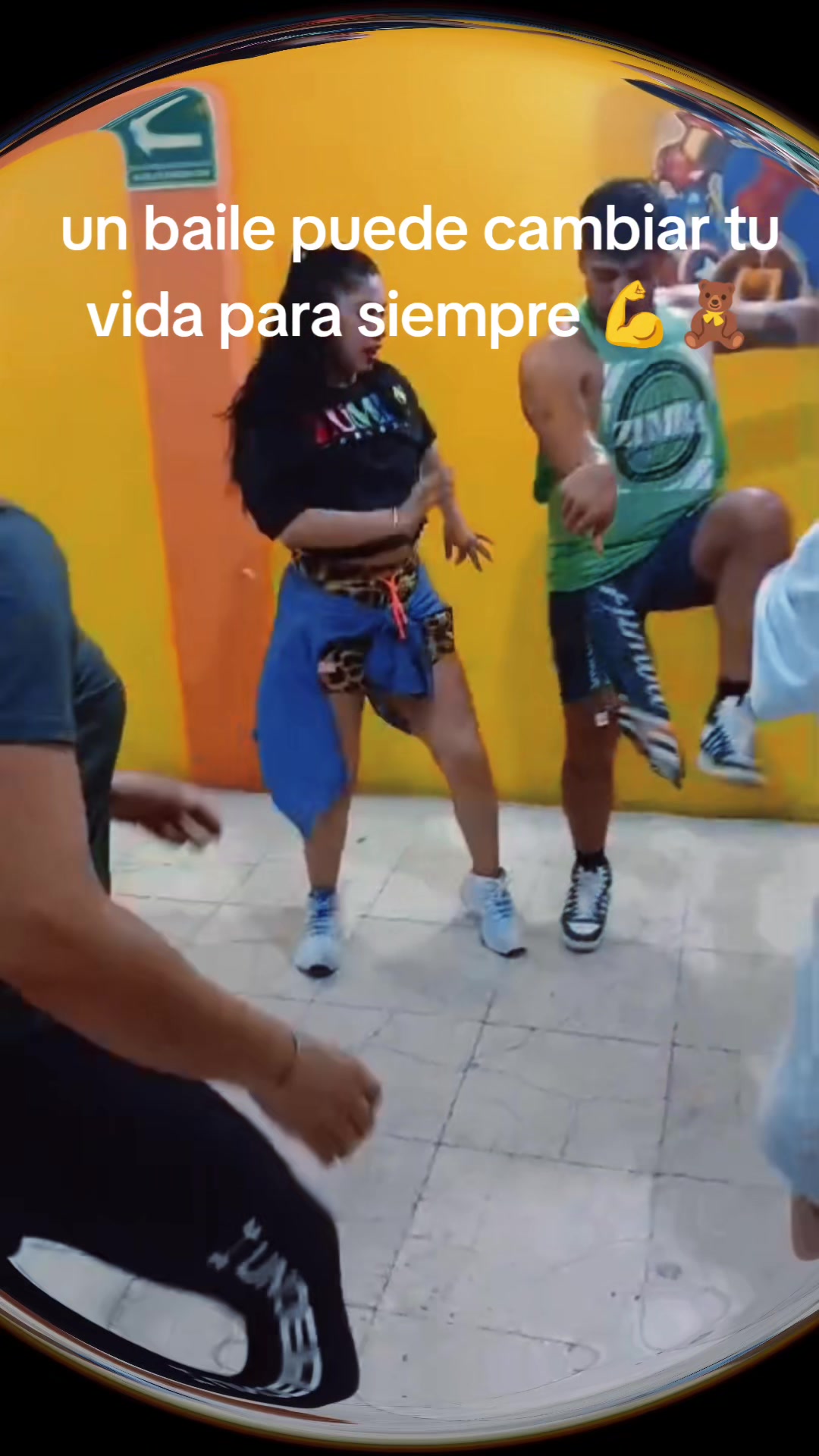 @🧸 PELUCHE EN EL ESTUCHE ALE🧸