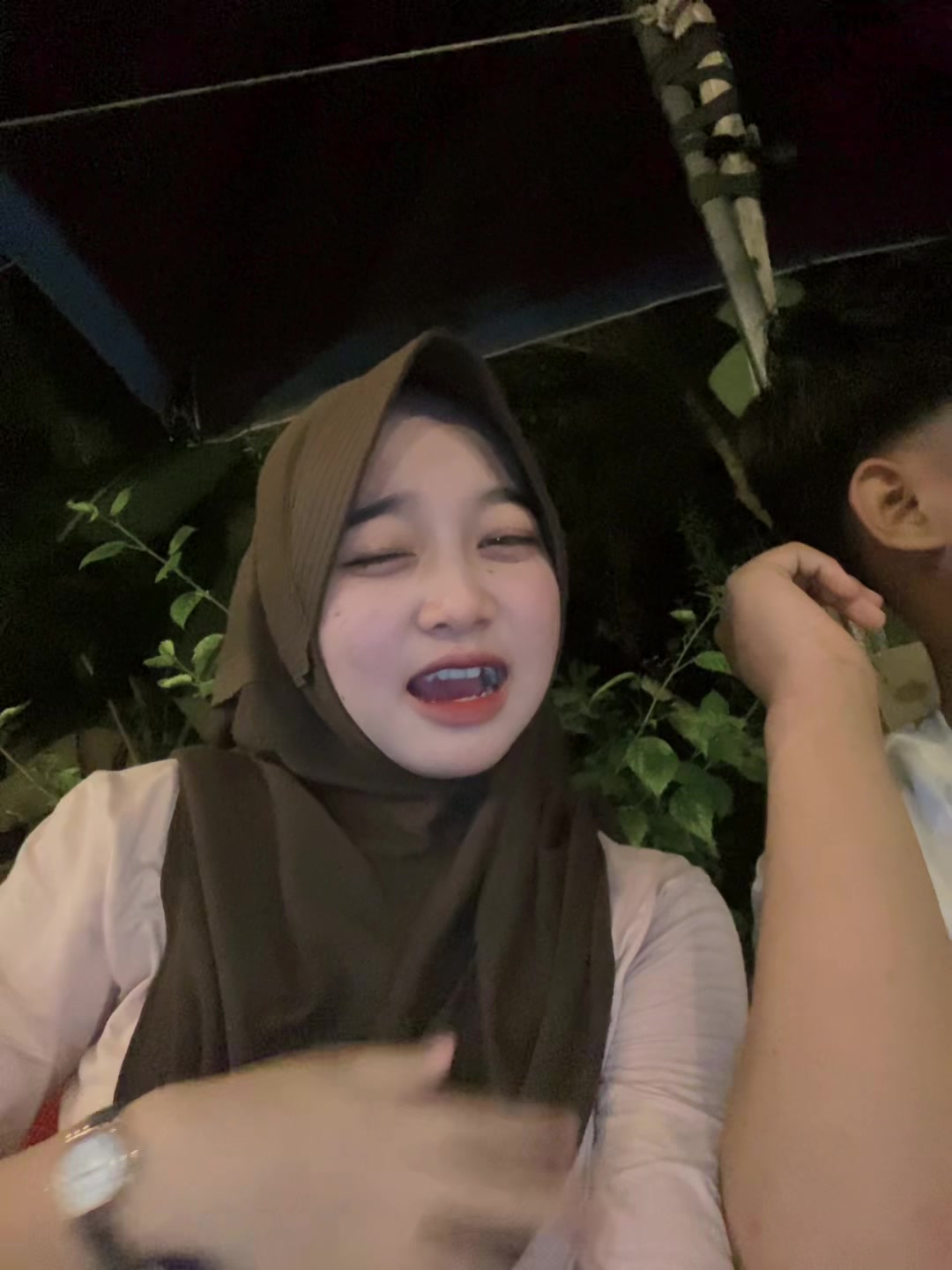 @melatiii020326.