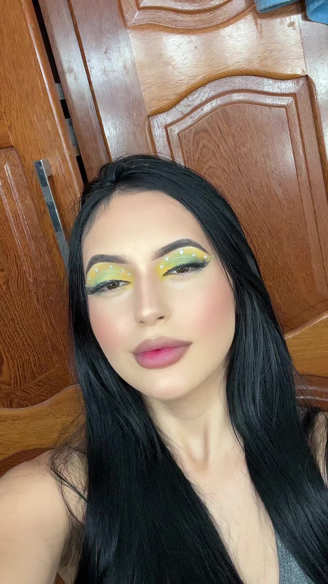 @Gloria reett