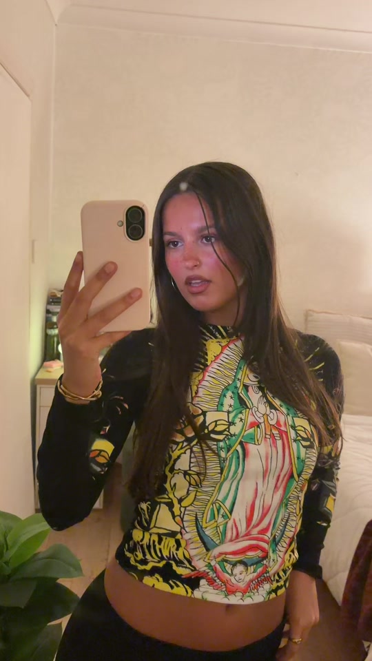 @anna diaz ♡