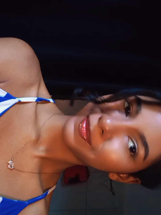 @🤫