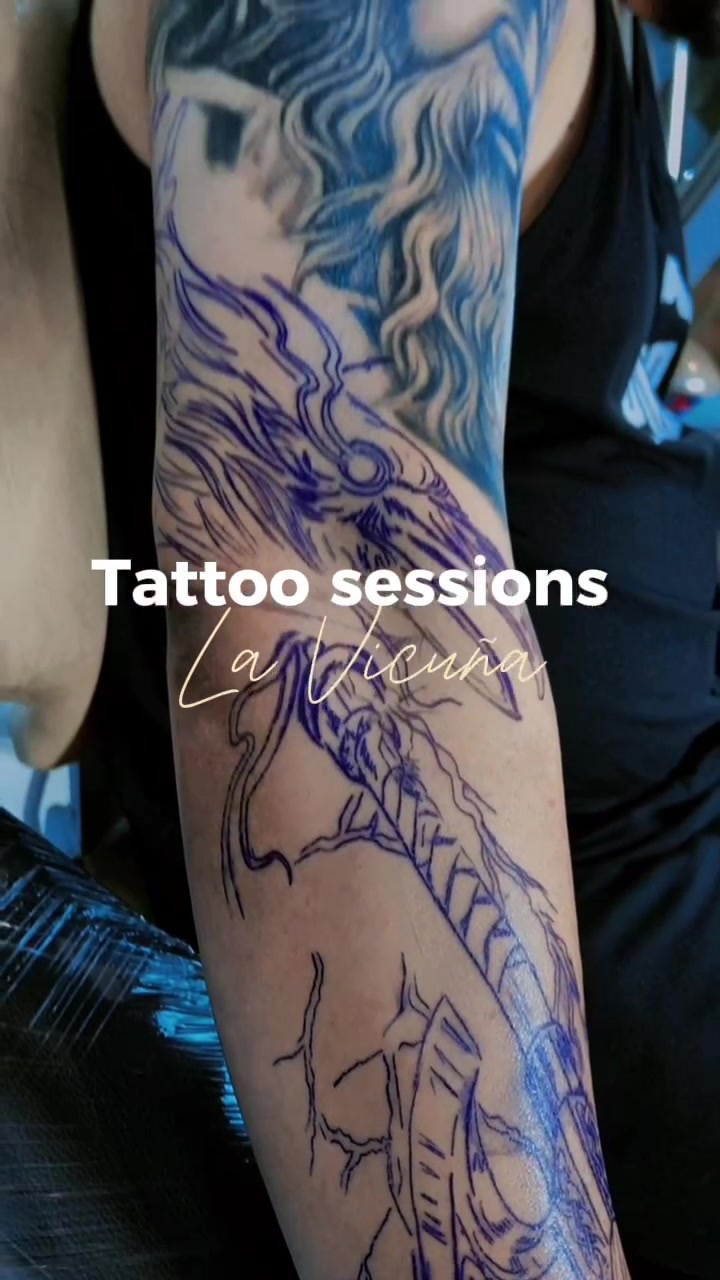 @Lina Vicuña ~ Tatuadora