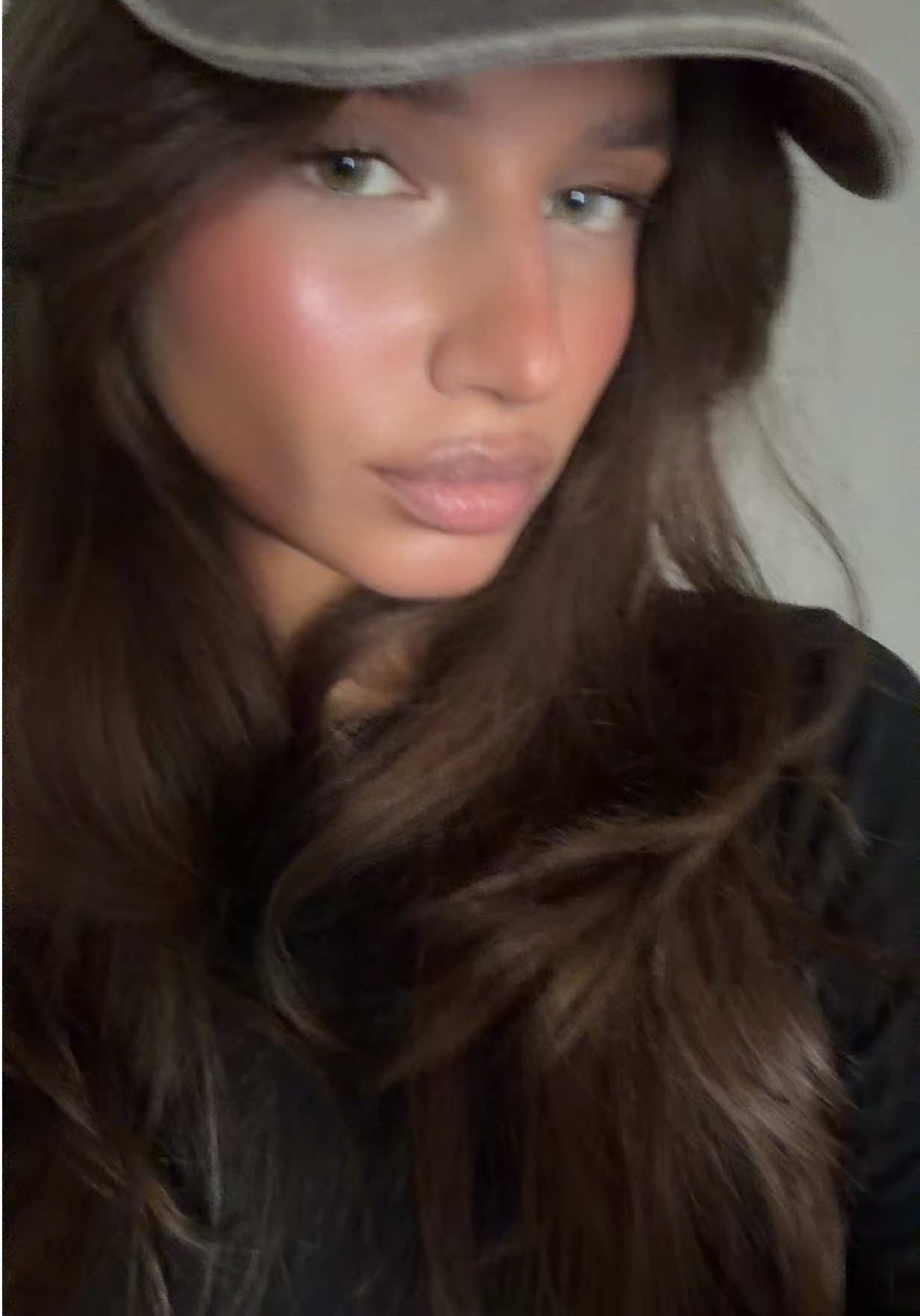 @Vi