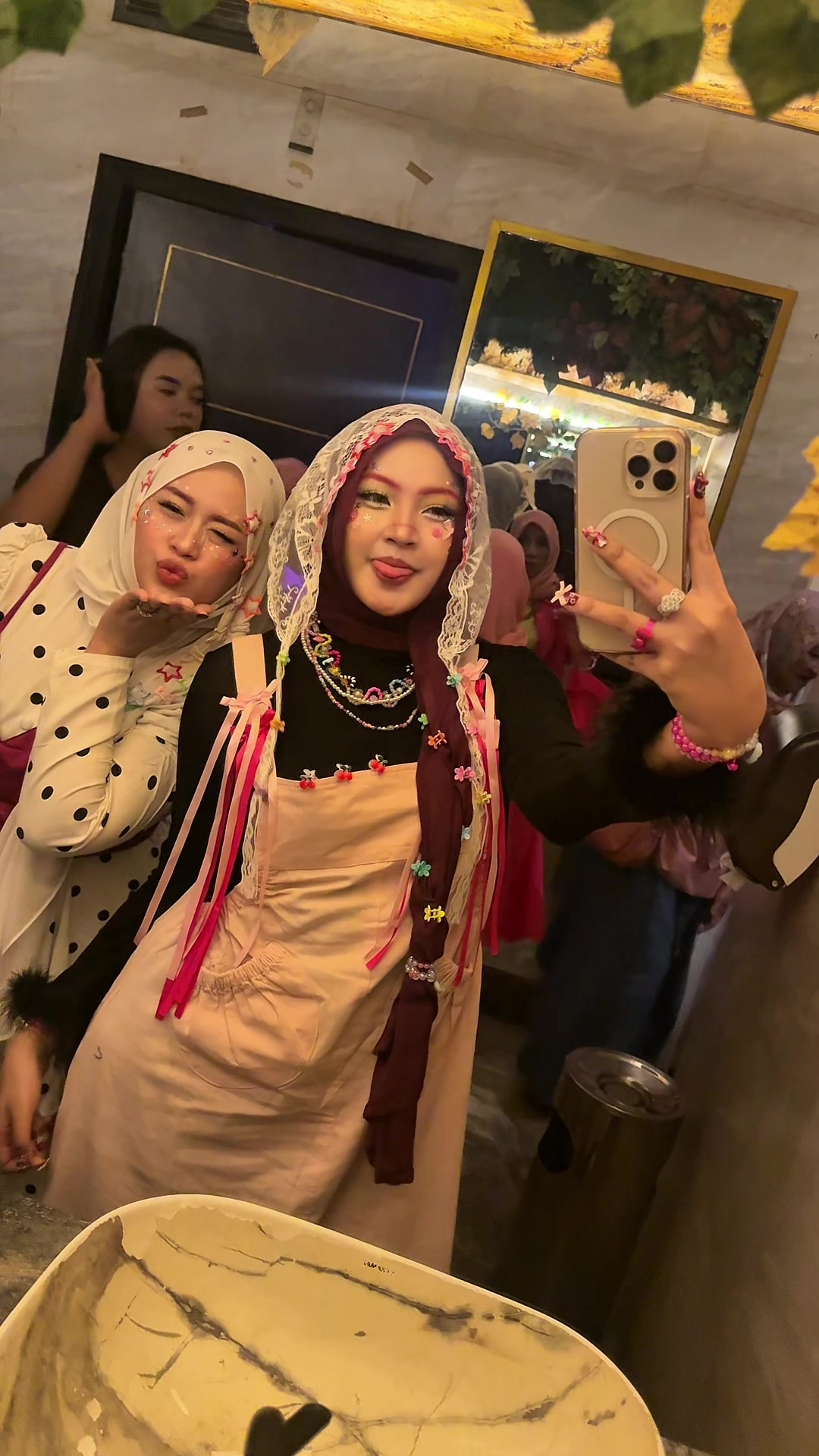 @NANA