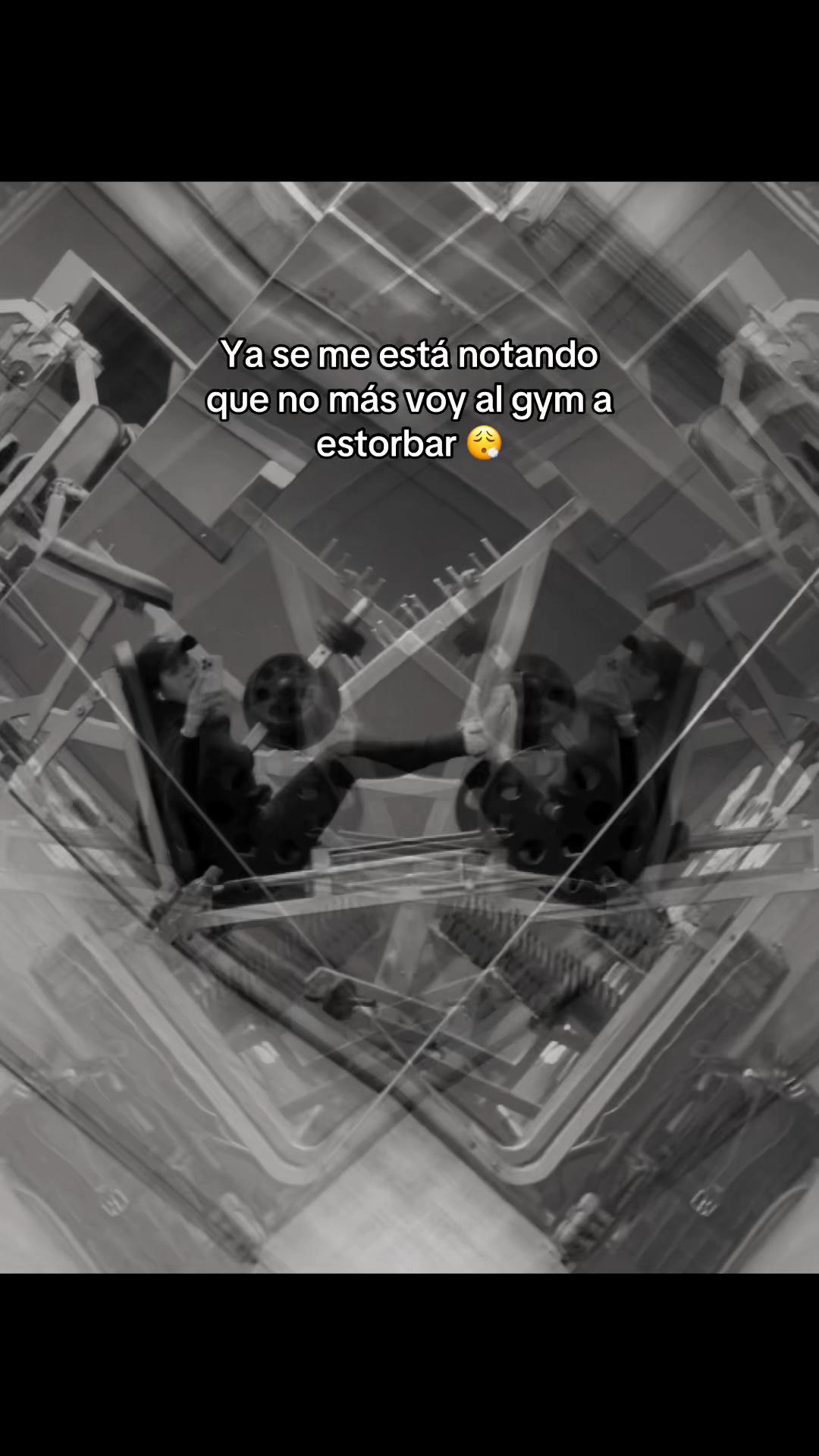 @𝓔🖤
