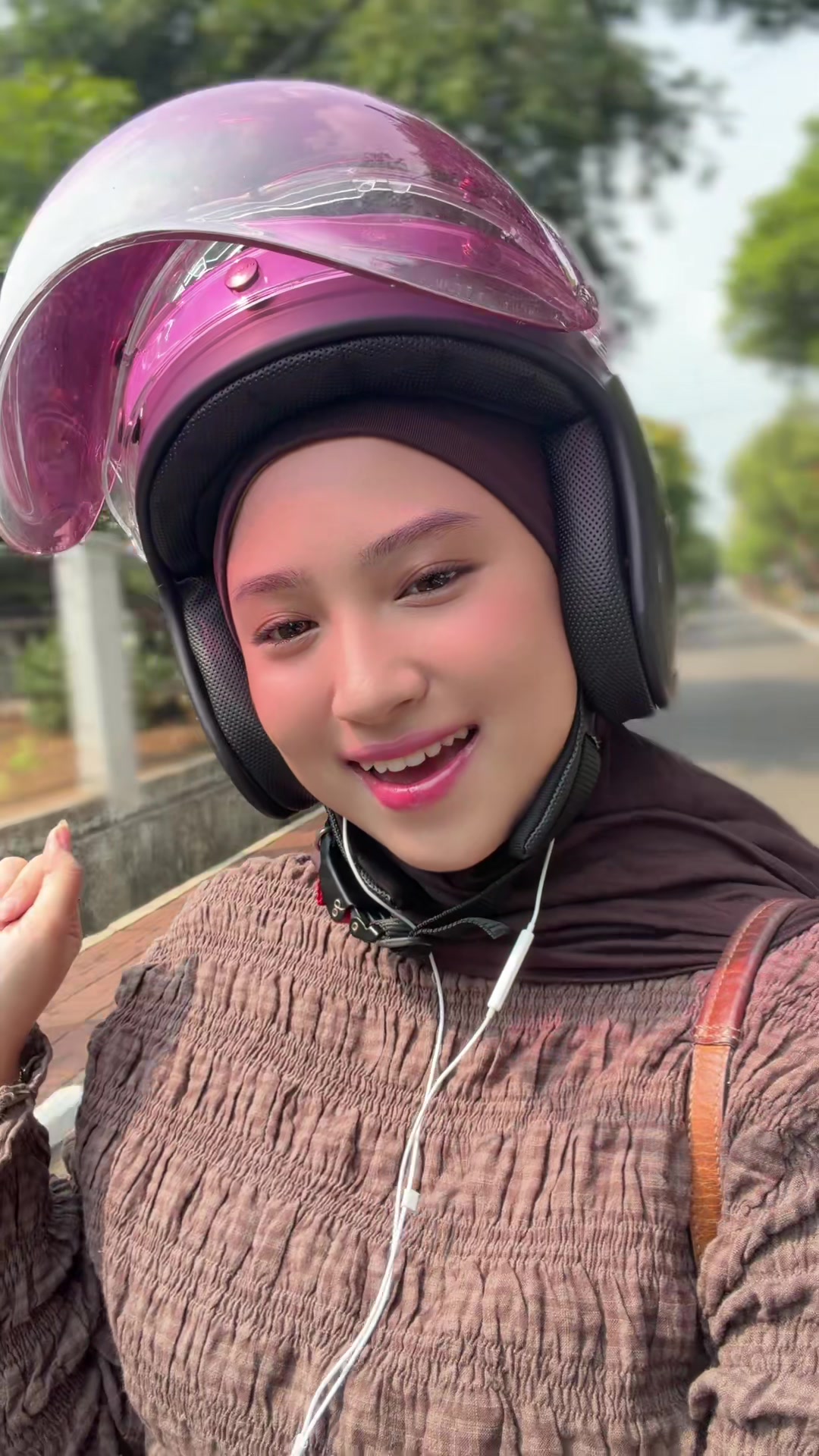 @funi