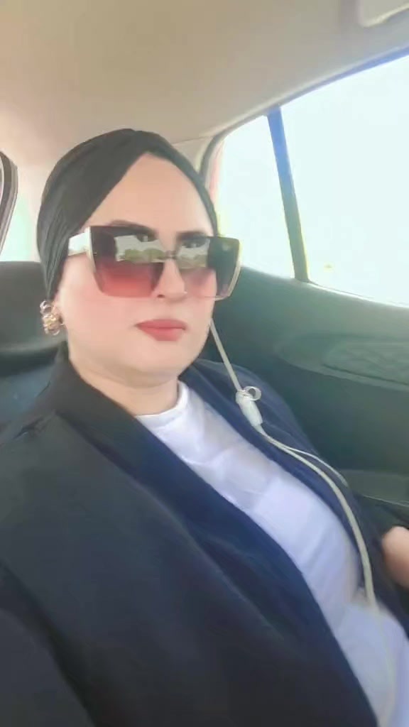 @صانعة التحدي .