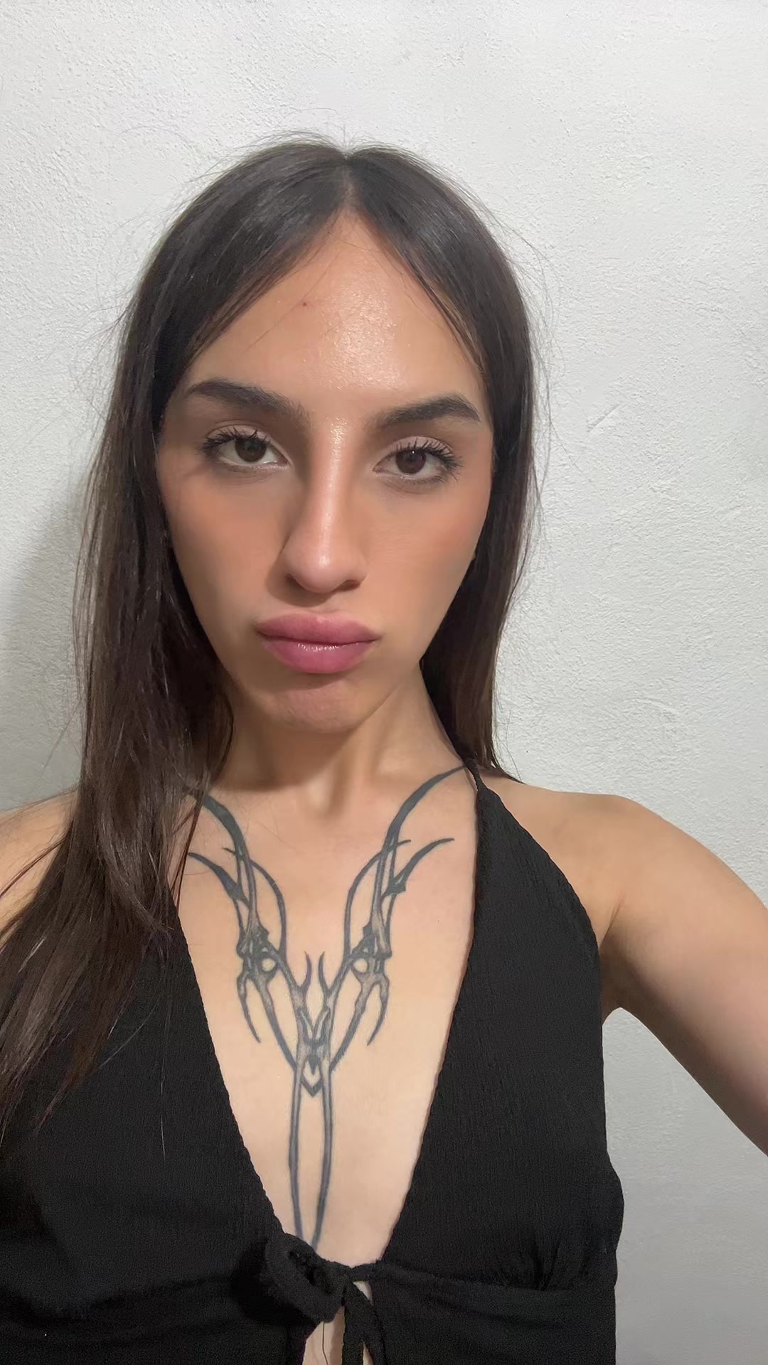 @theyloveandie