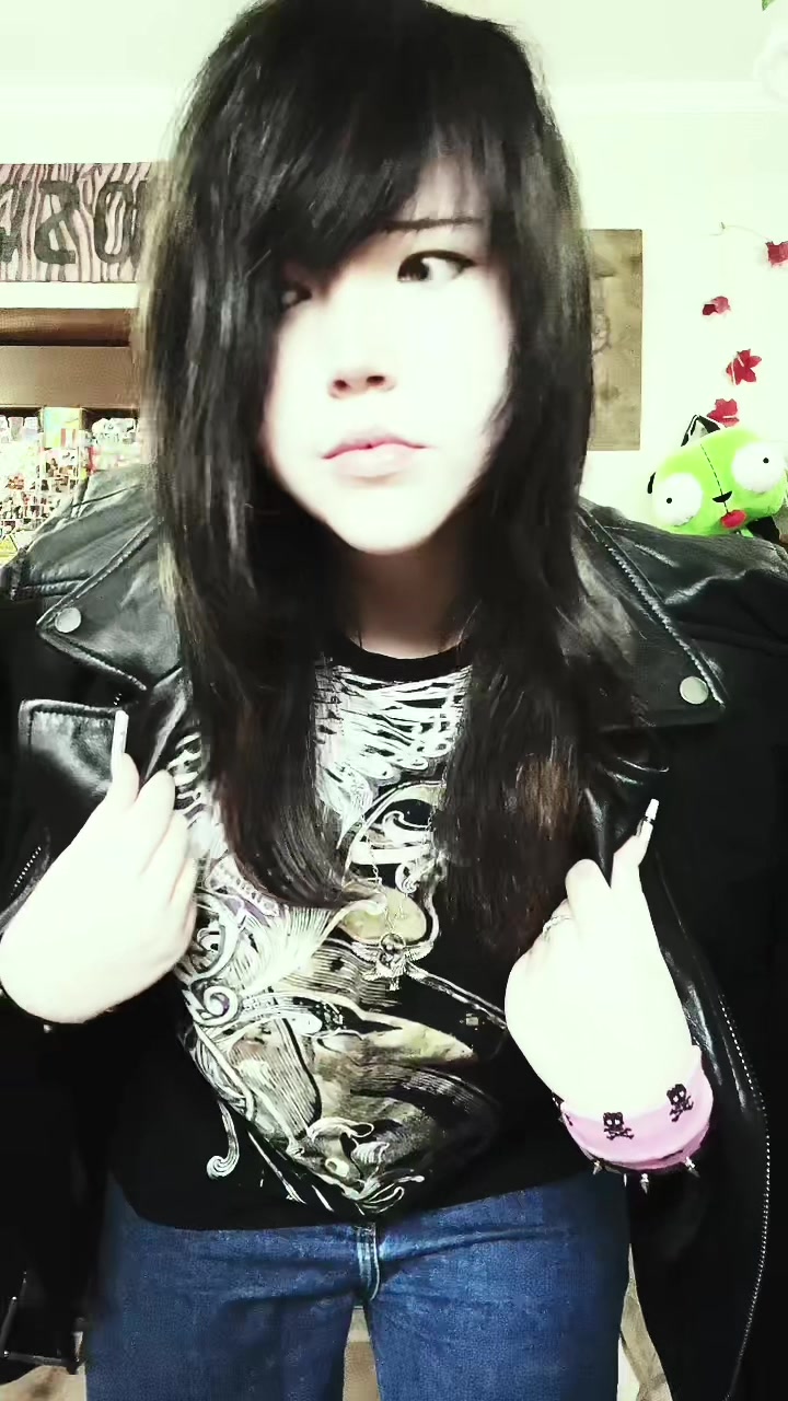 @плюша XD