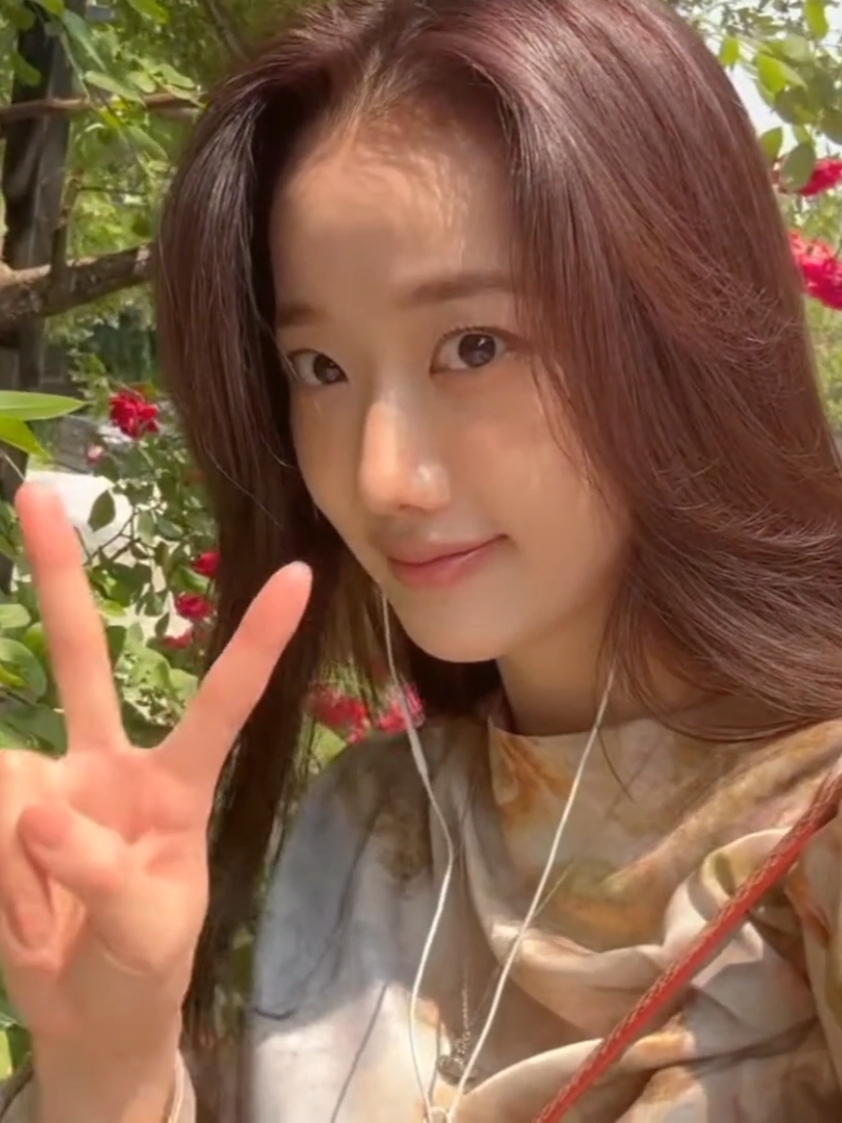 @โใ