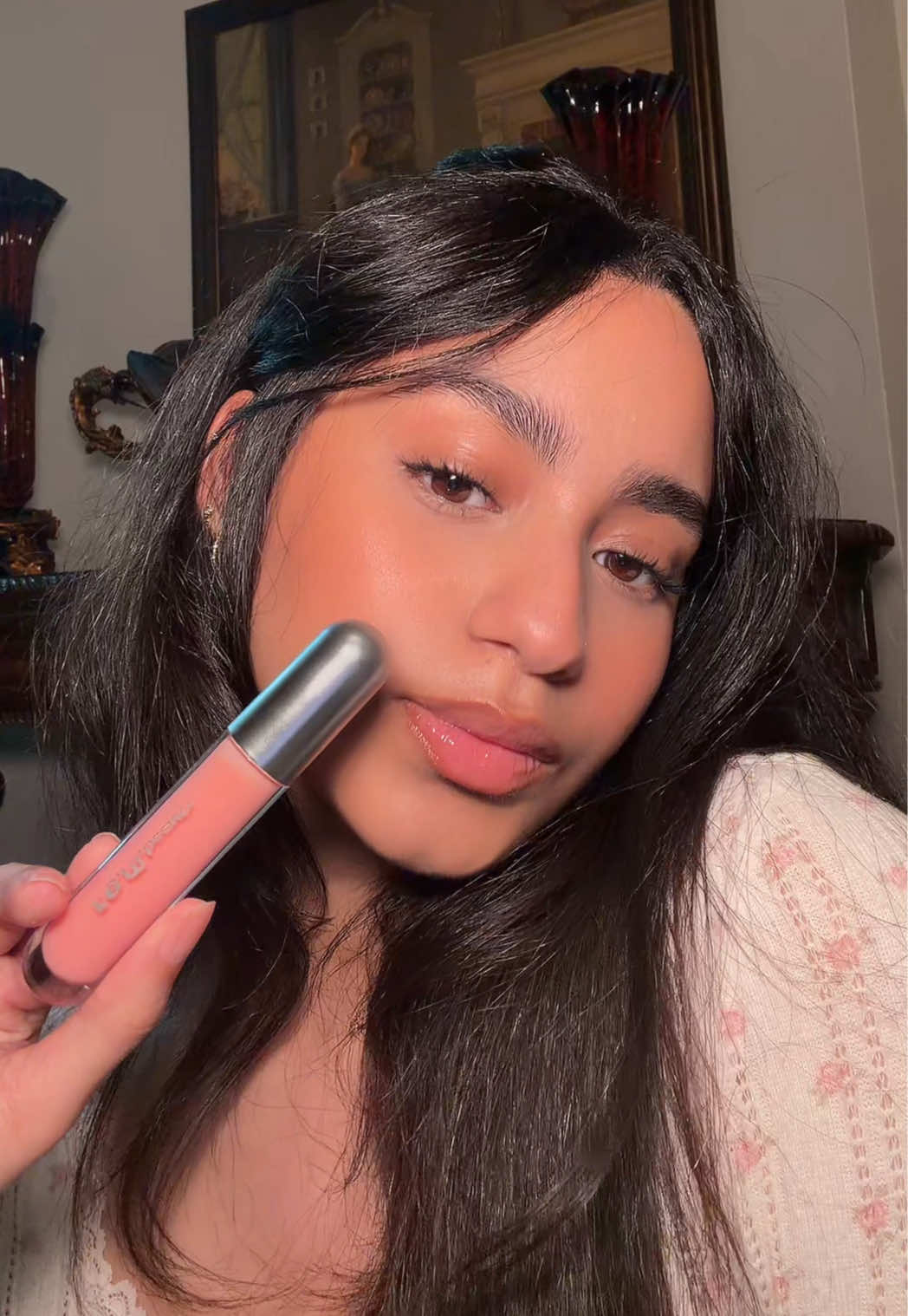 @Erika 🦢 &bull; Beauty Creator