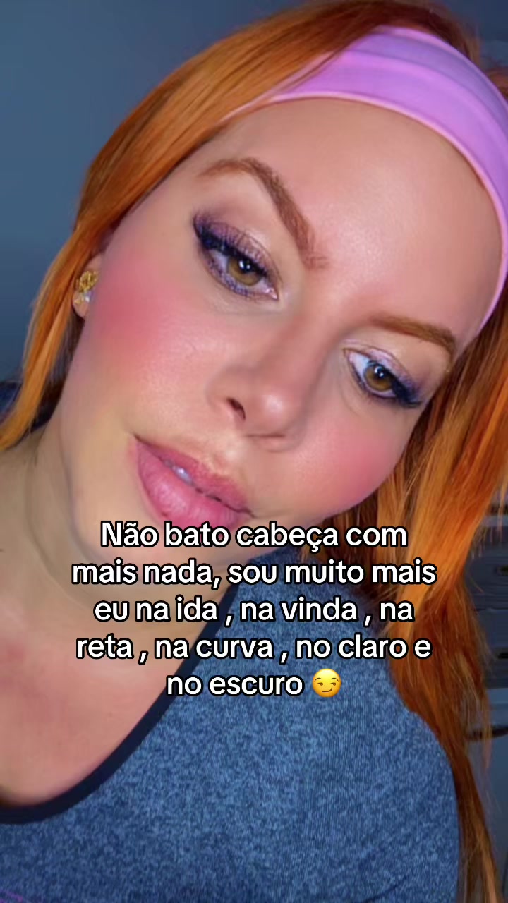 @D&eacute;bora Farias