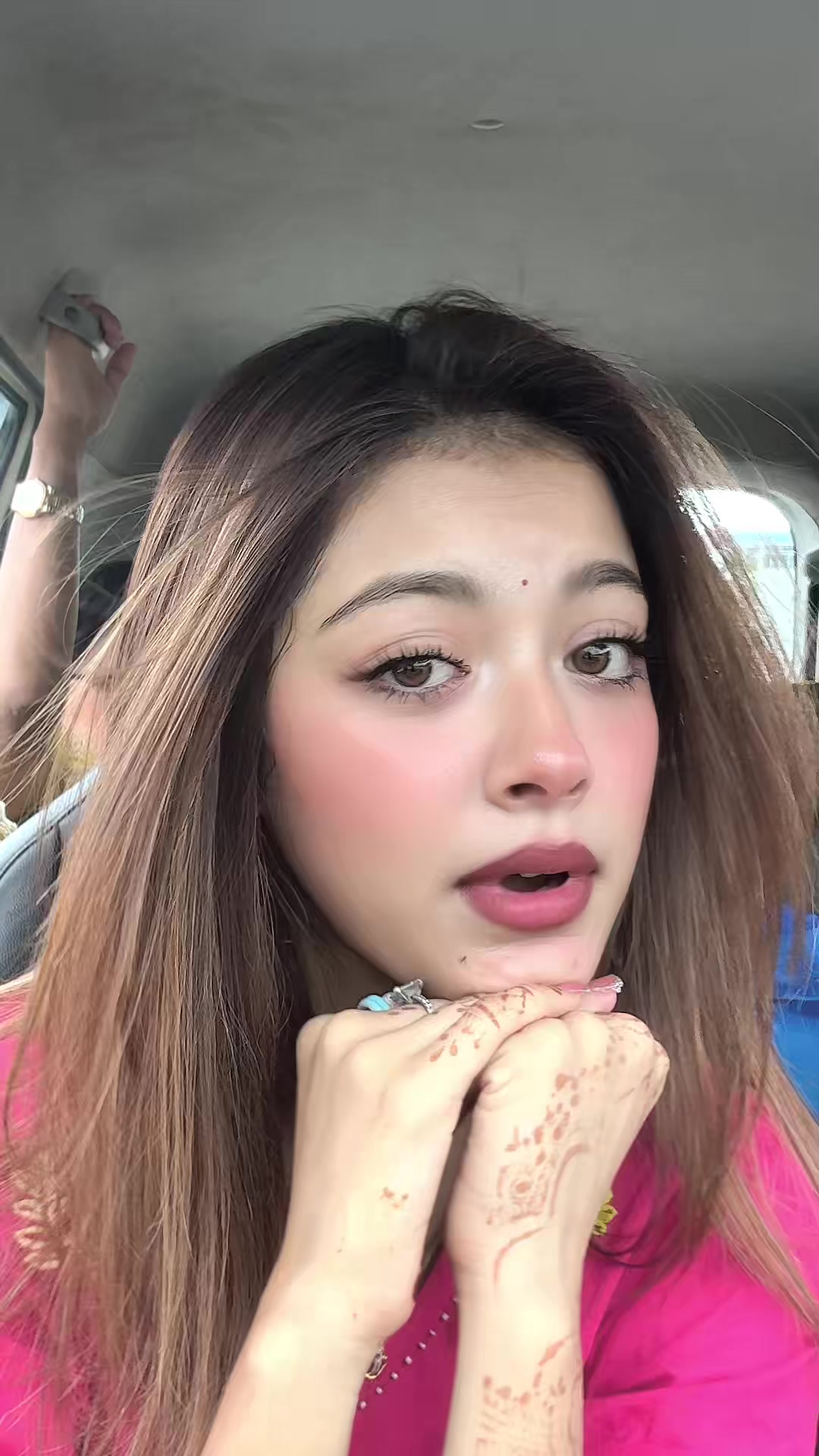 @Isha Thapa 🌸