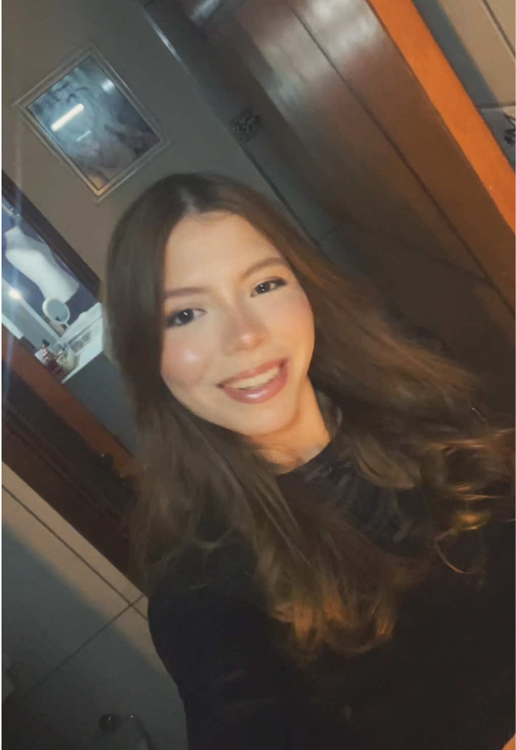 @LAÍS SARTORI ✨