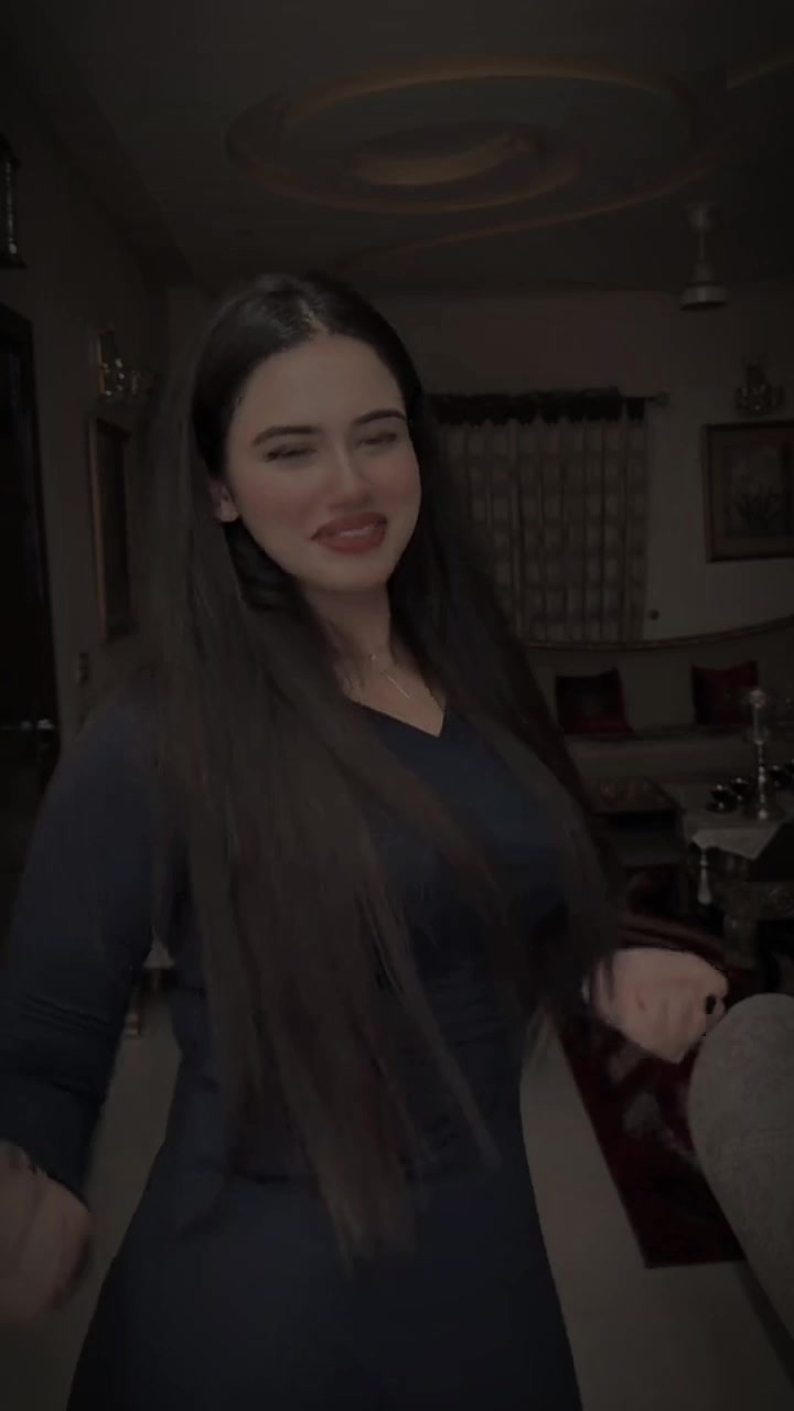 @Alina Amir Live&edits