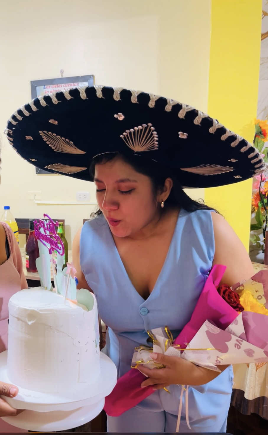 @Ely Pazo ~ Diseñadora👗