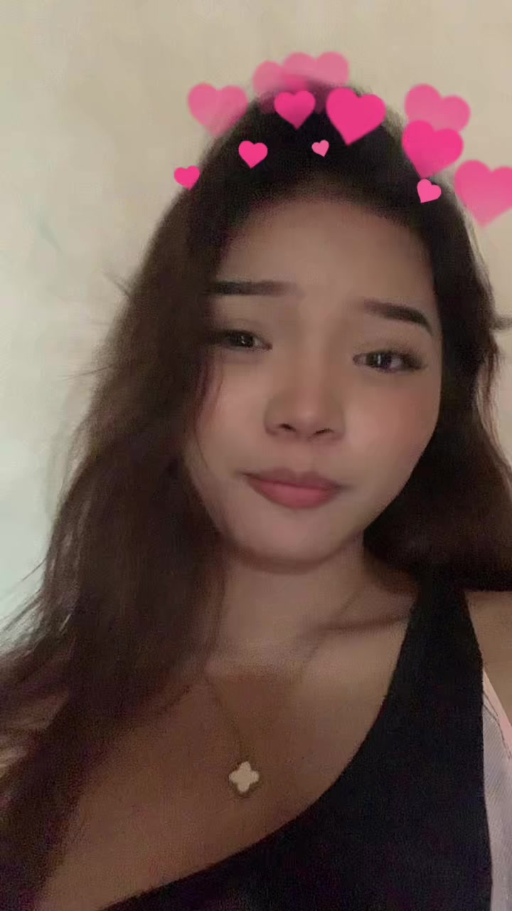 @alexiscy
