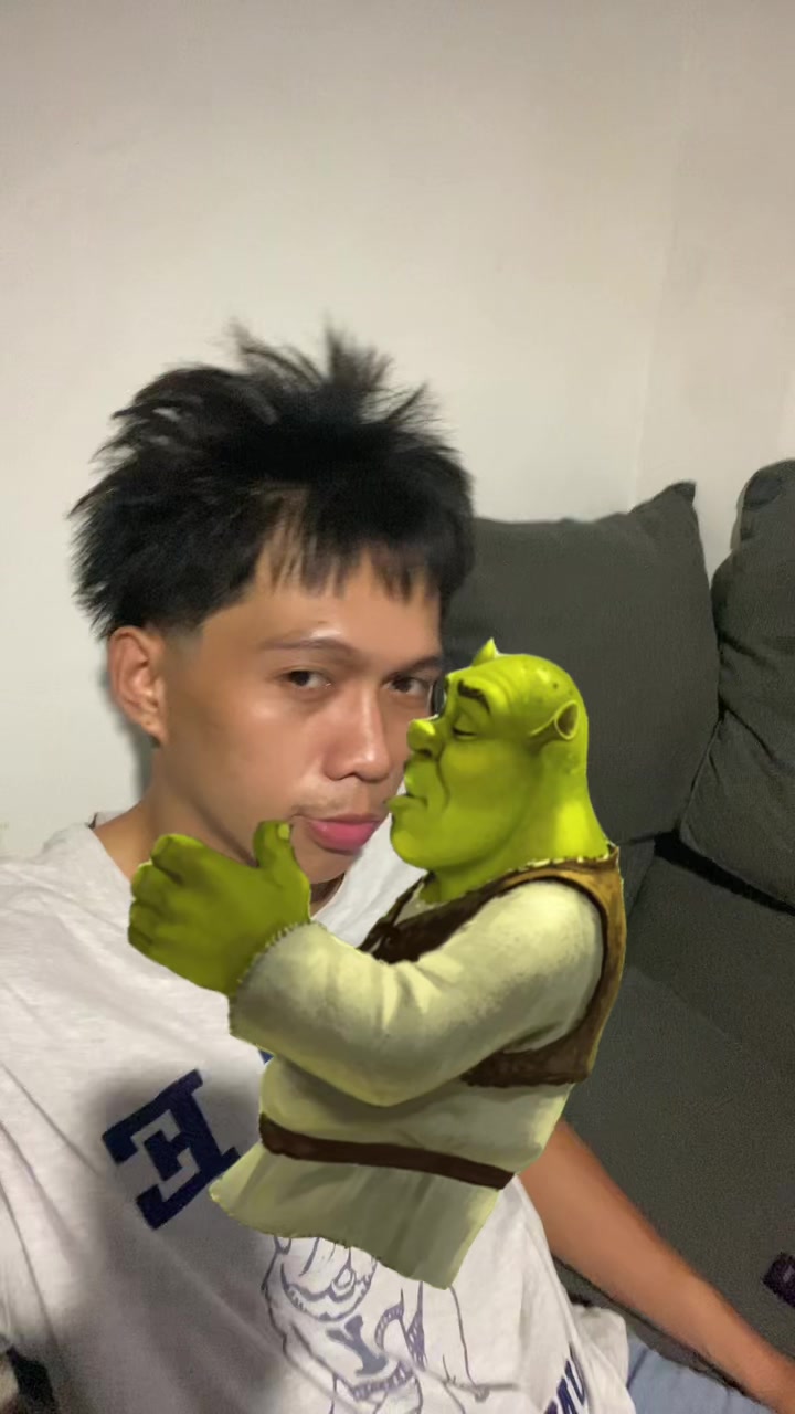 @Khen.