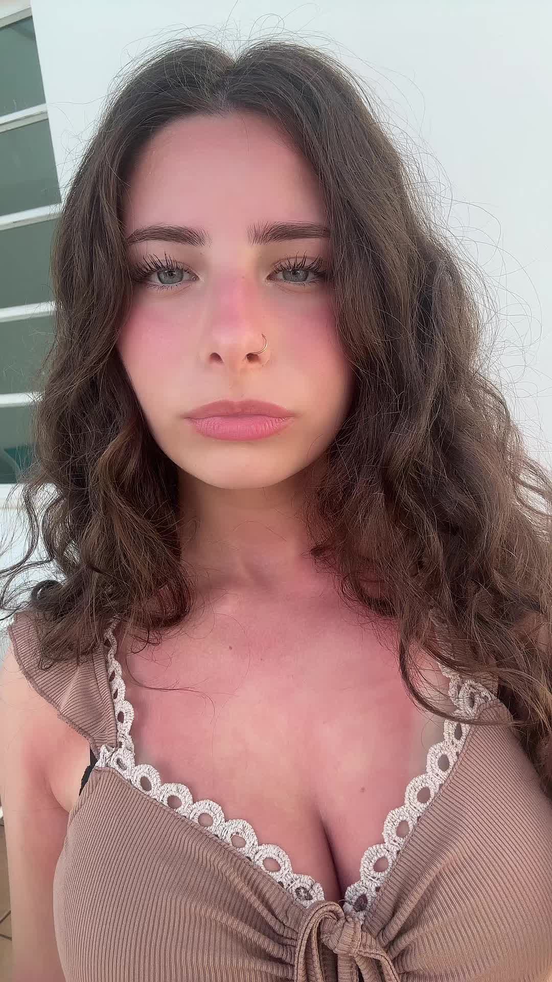 @markzuccs