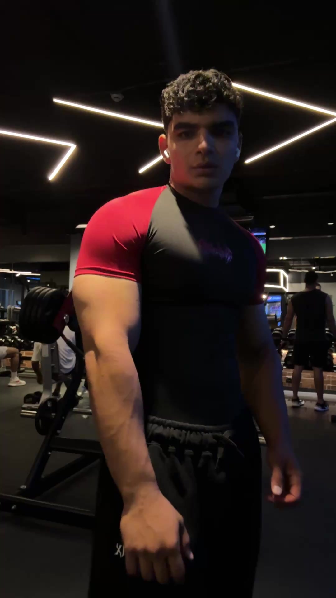 @Yousef_mansour_12