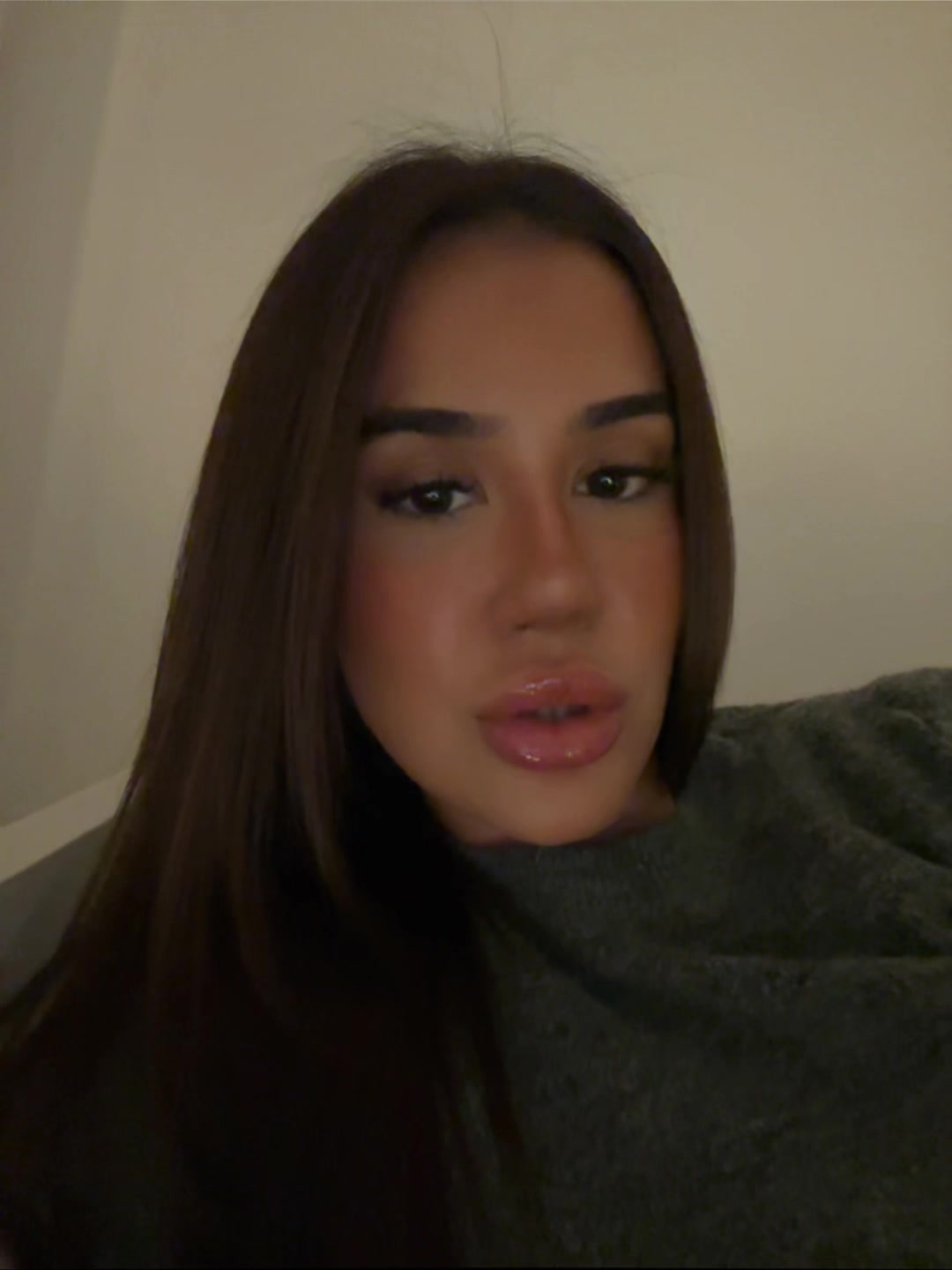 @AçelyaT66