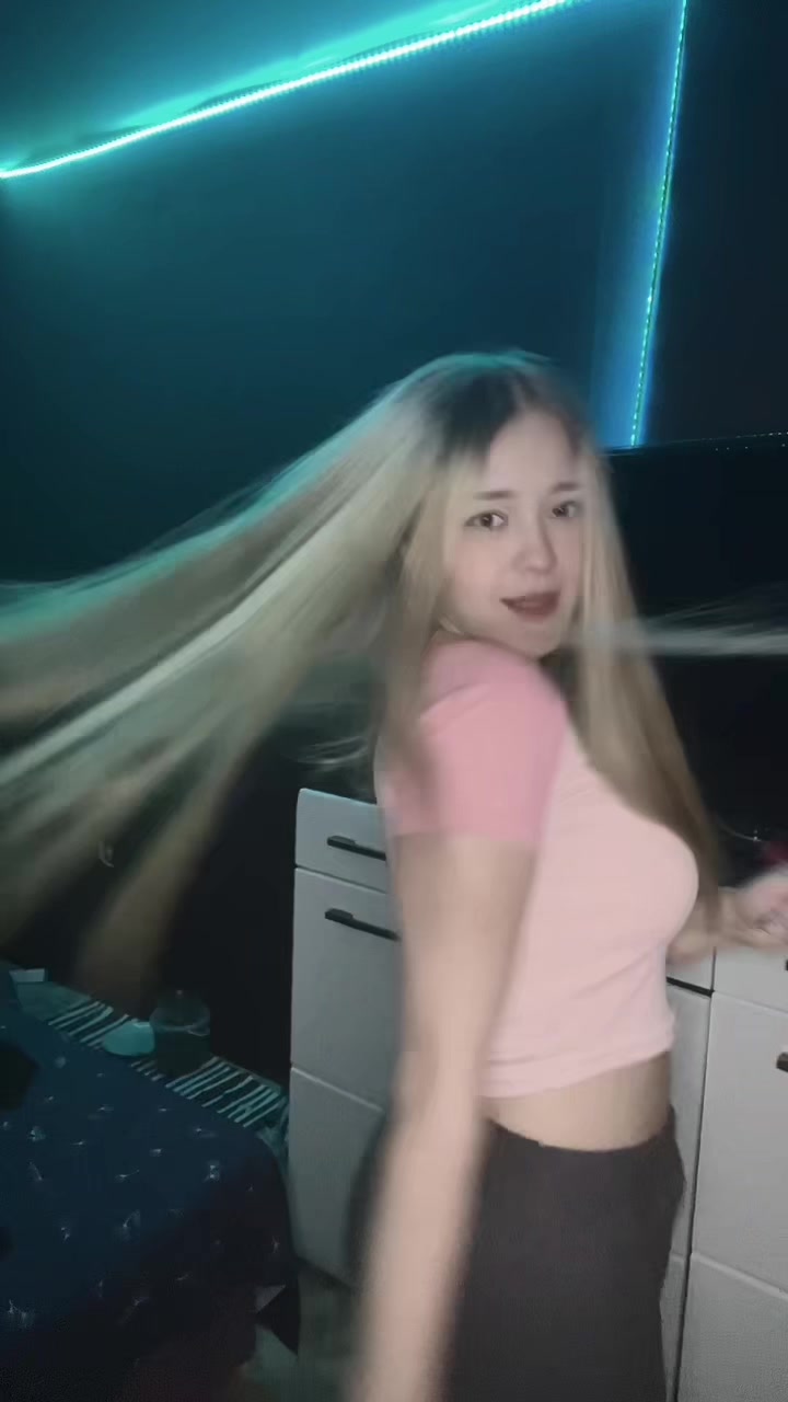 @Purrlidonna