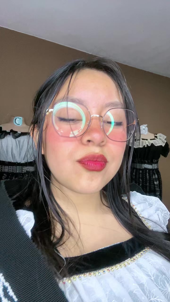 @vickyajqui11