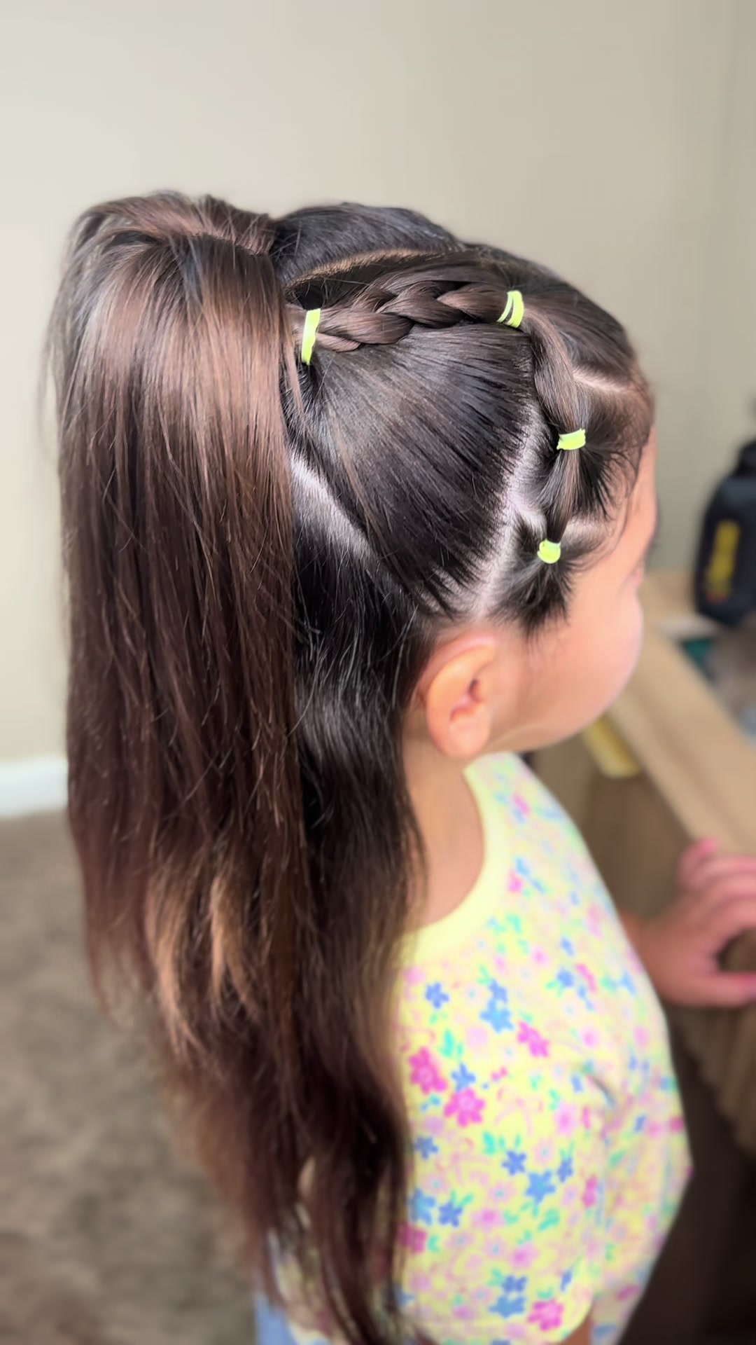 @MamaDoesMyHair