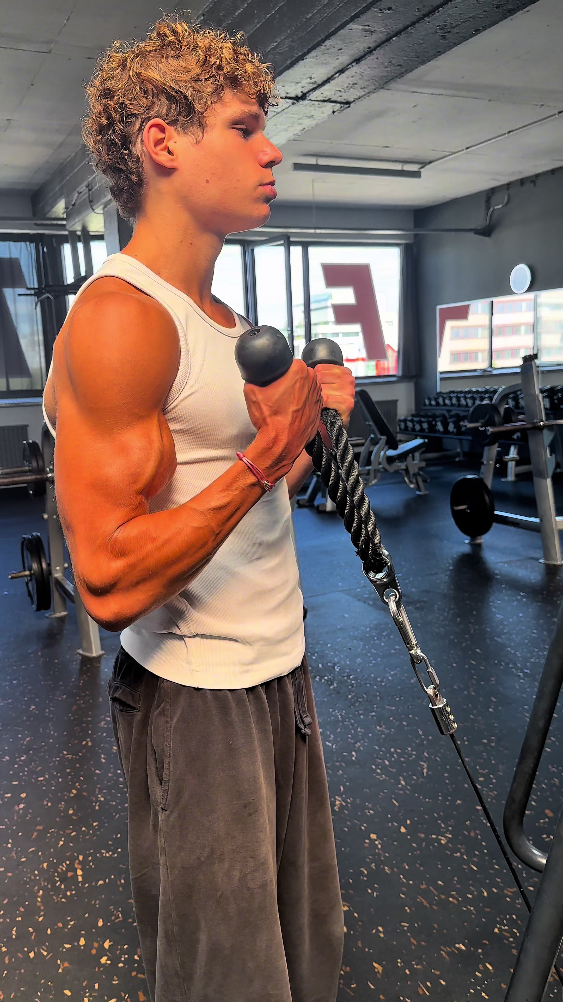 @max.valentin07