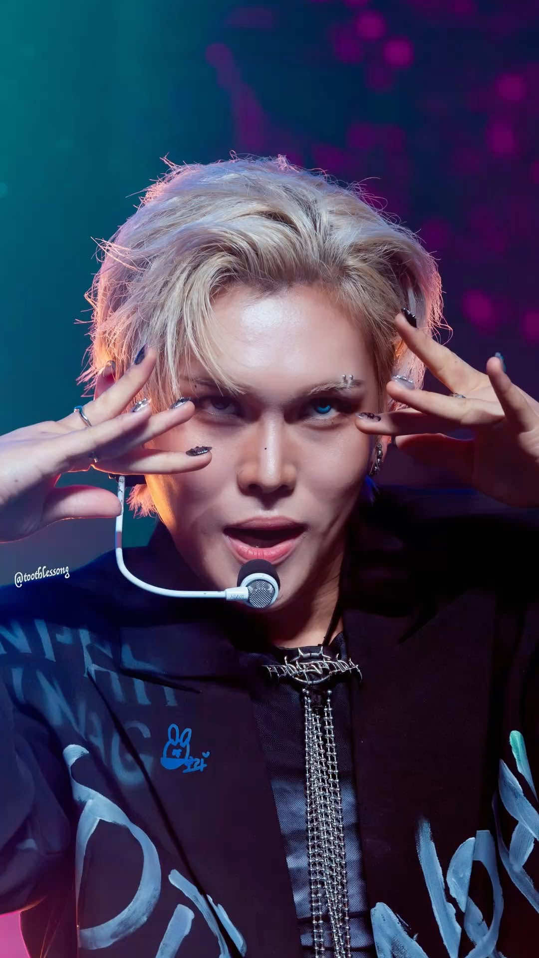 @𝙈𝙊𝙏𝙃𝙀𝙍 𝙀𝙑𝙊𝙇 🔥