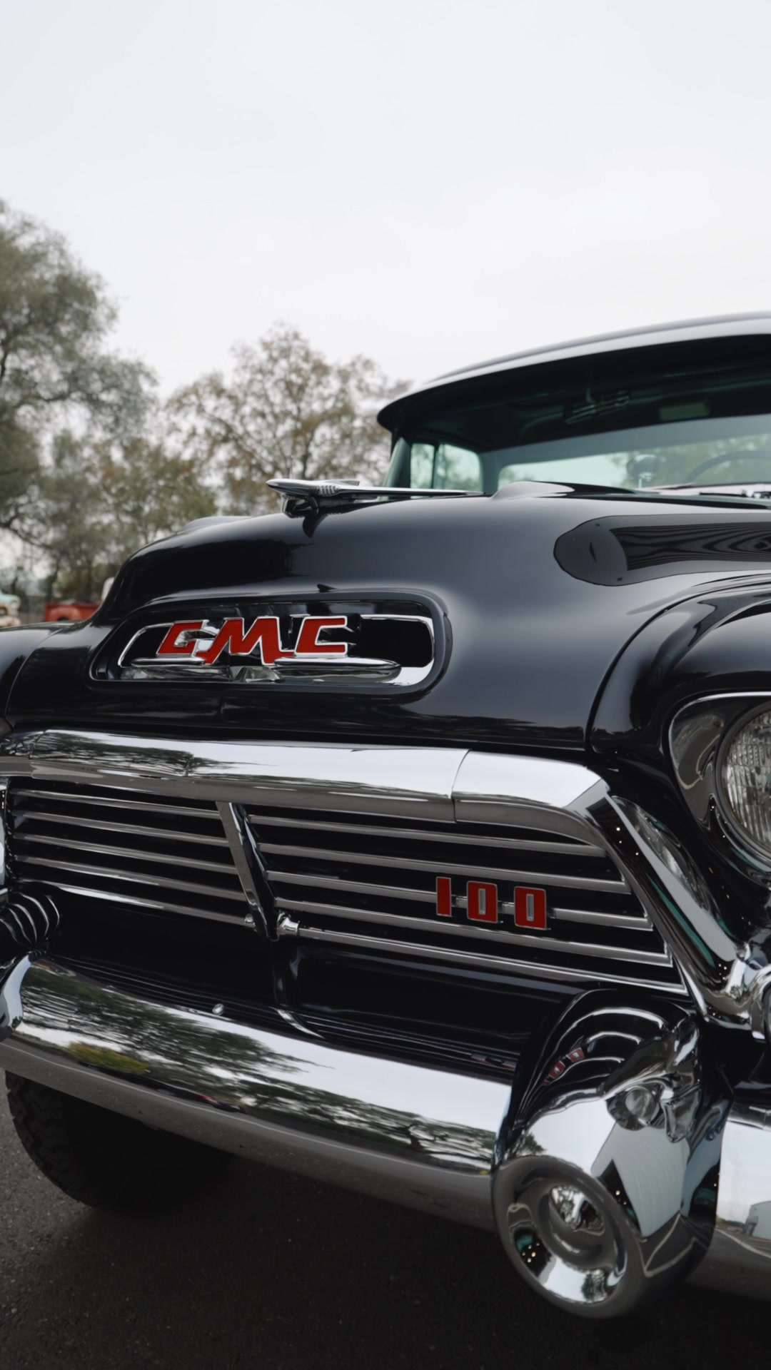 @Classic Cars & Trucks