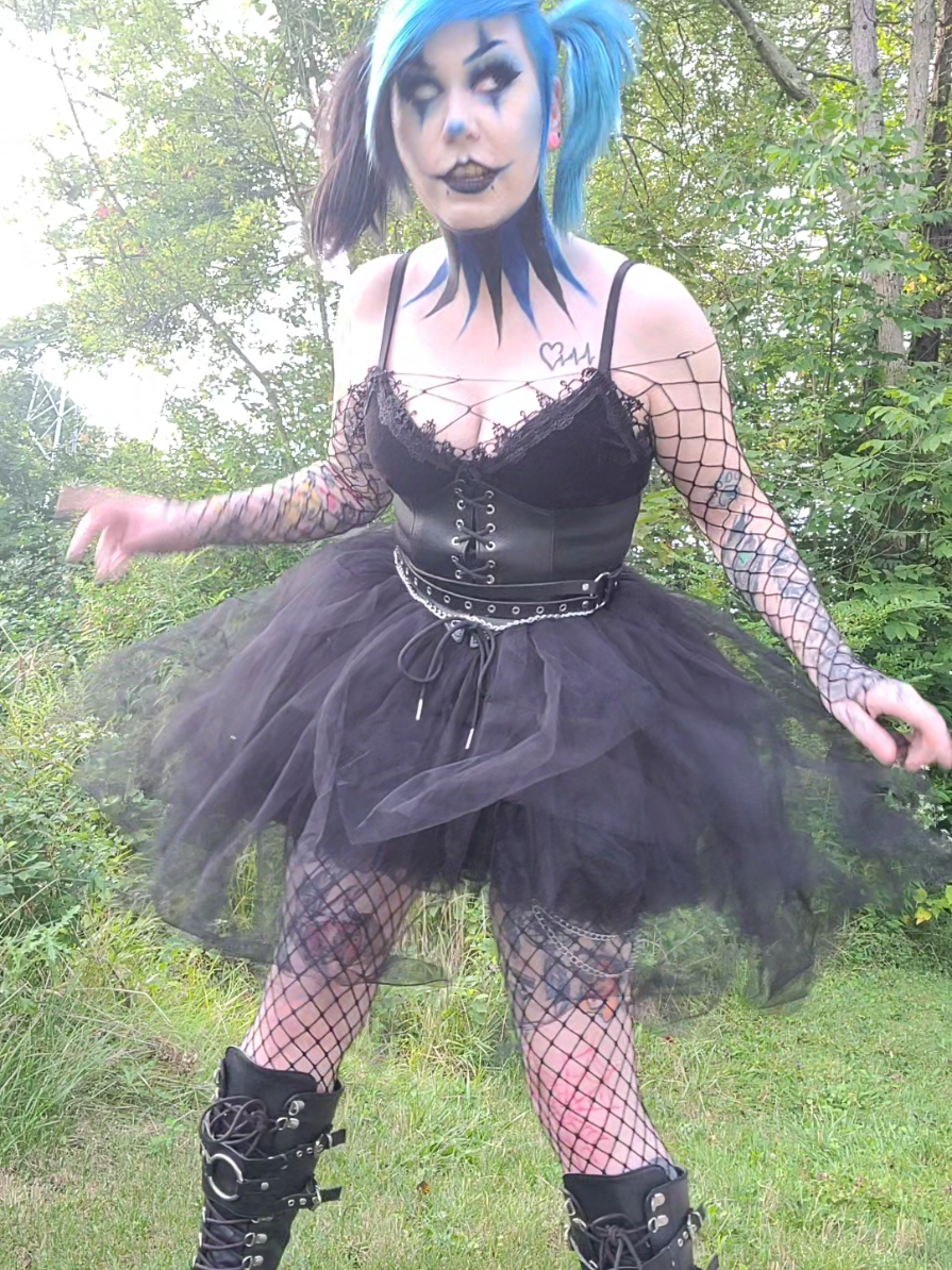 @Rainbow🏳️🌈Artist/Streamer🍃