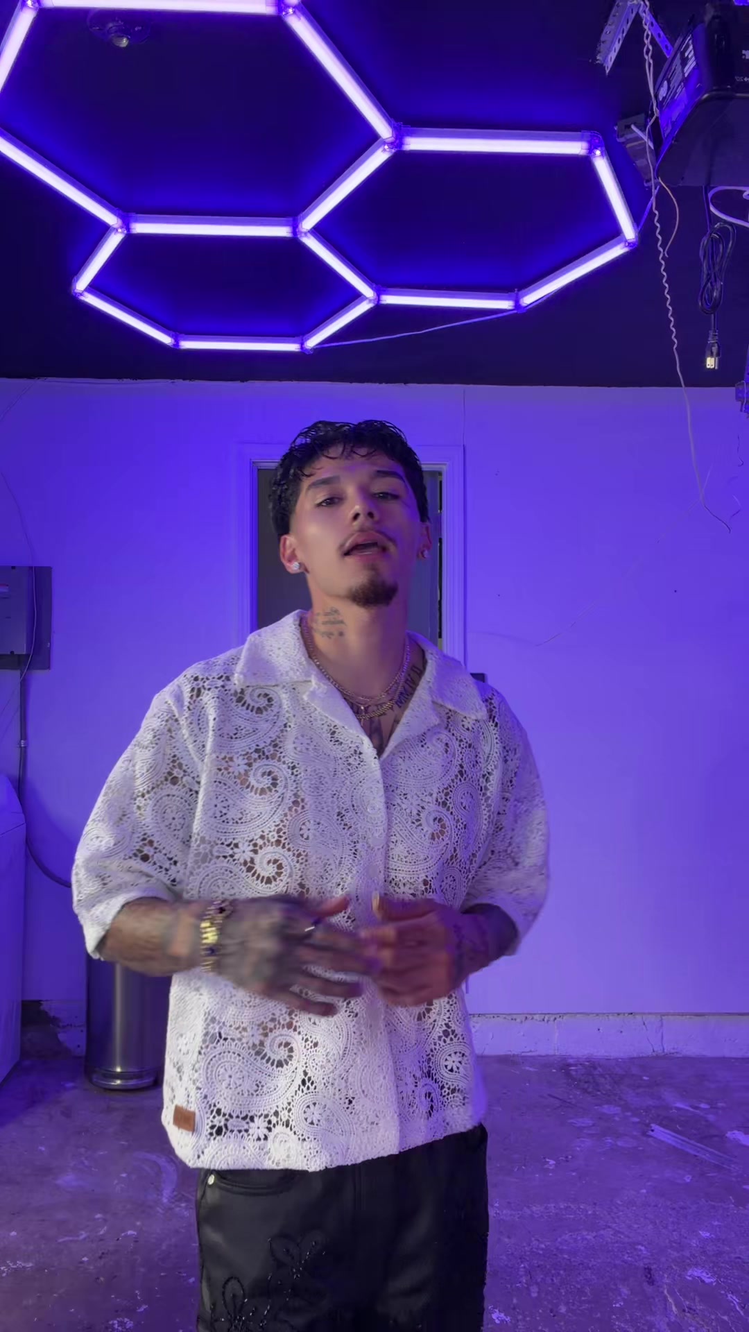 @2.official.Marco🦇