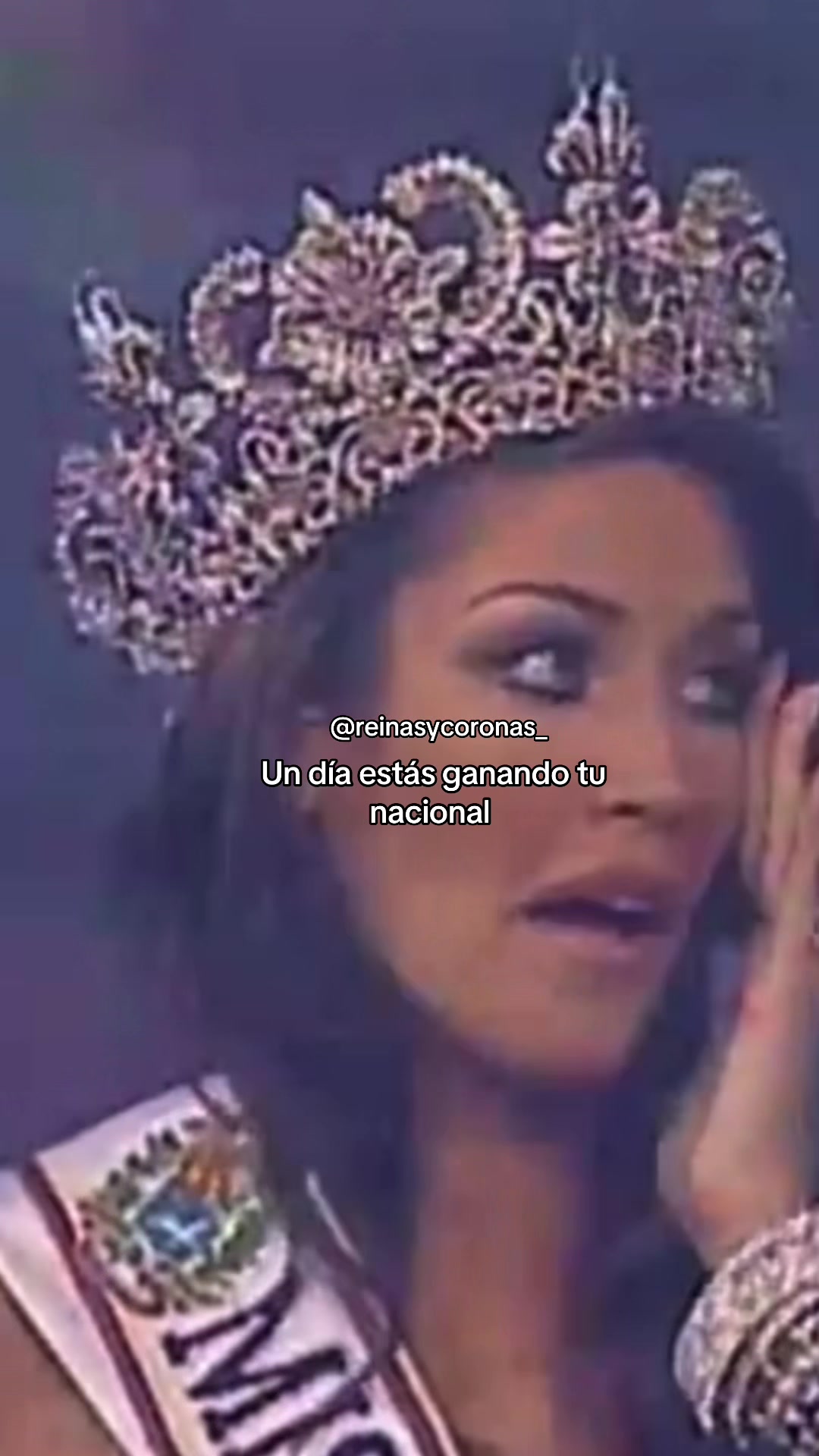 @Reinas y Coronas
