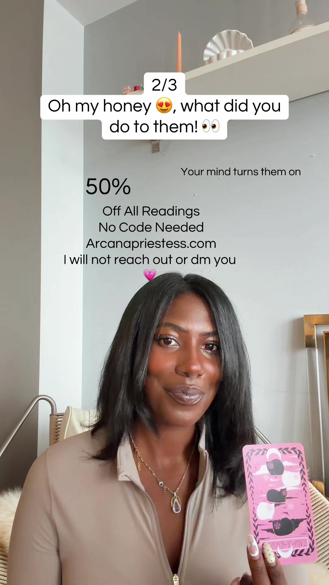@Arcana Priestess Tarot Reader
