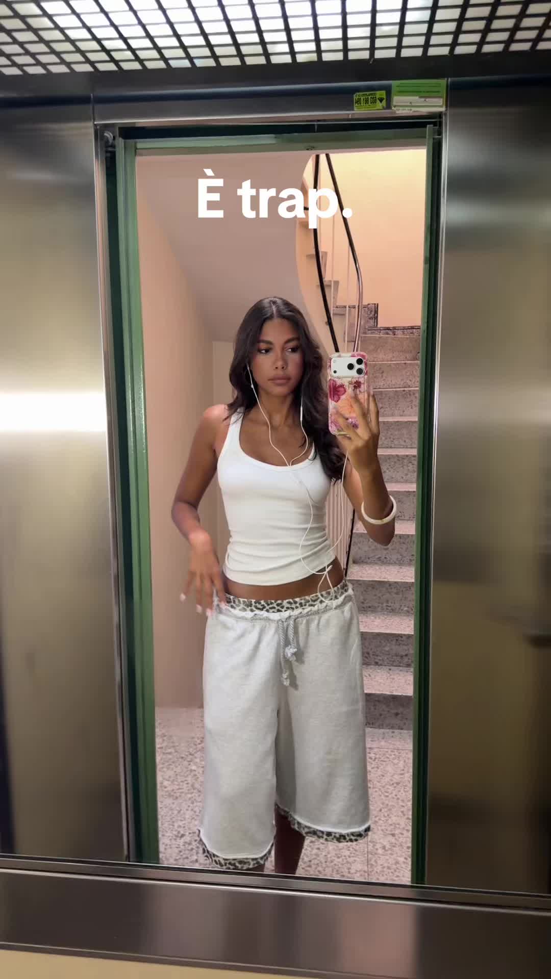 @FRIDA 🎀🦢
