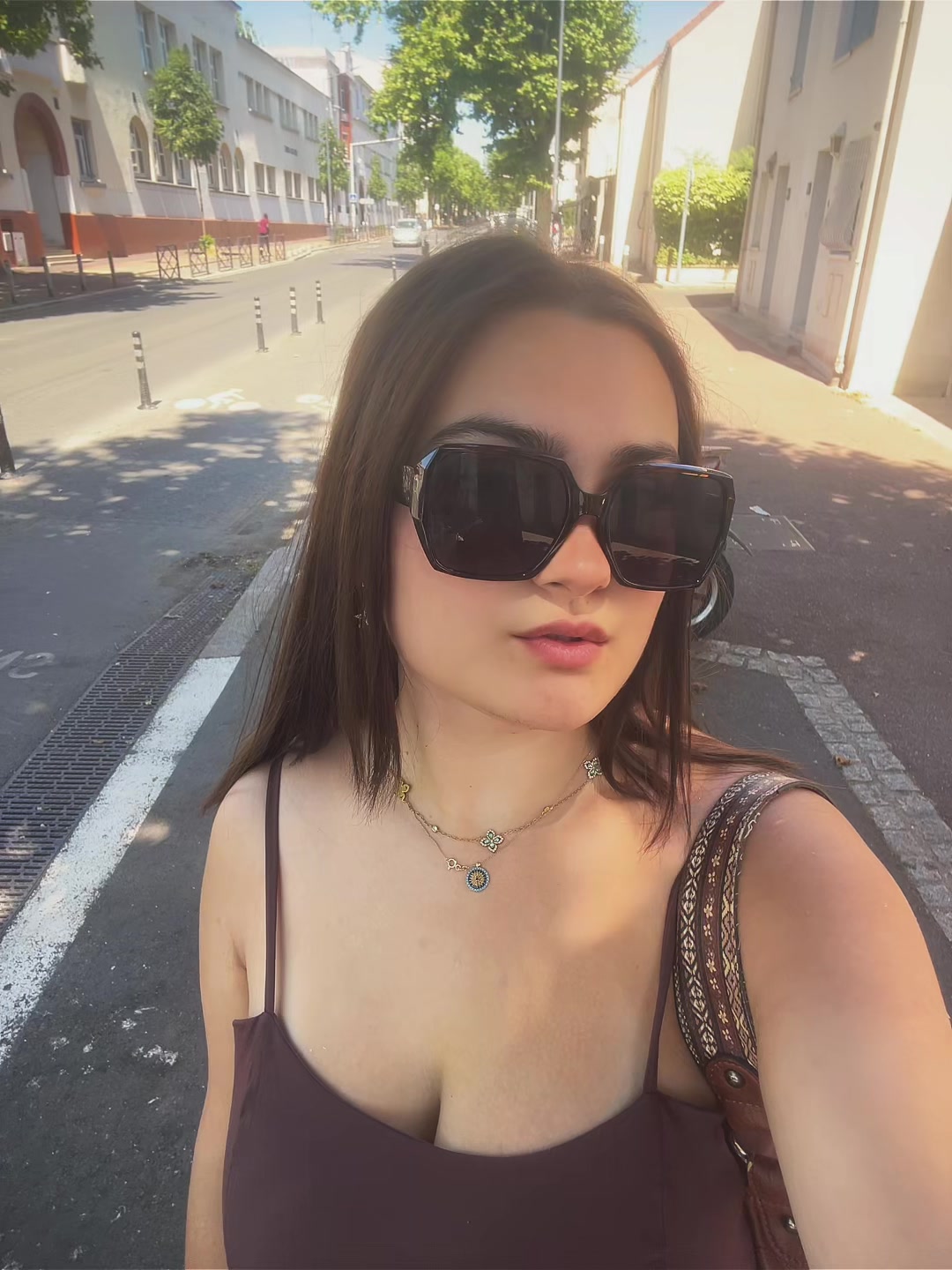 @Ariana_222