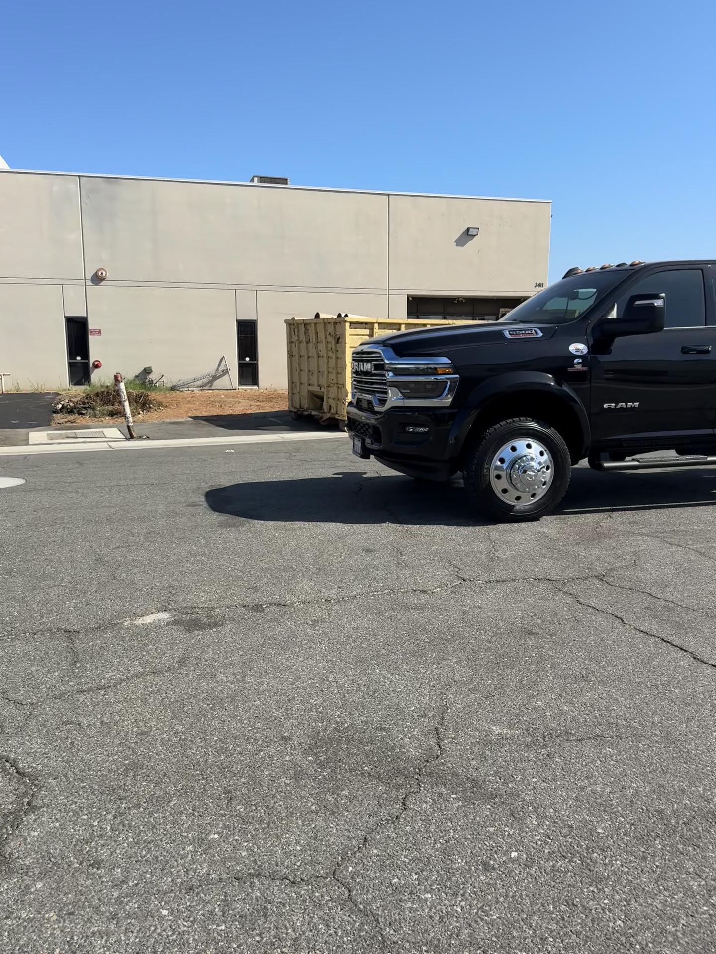 @Straight haulin
